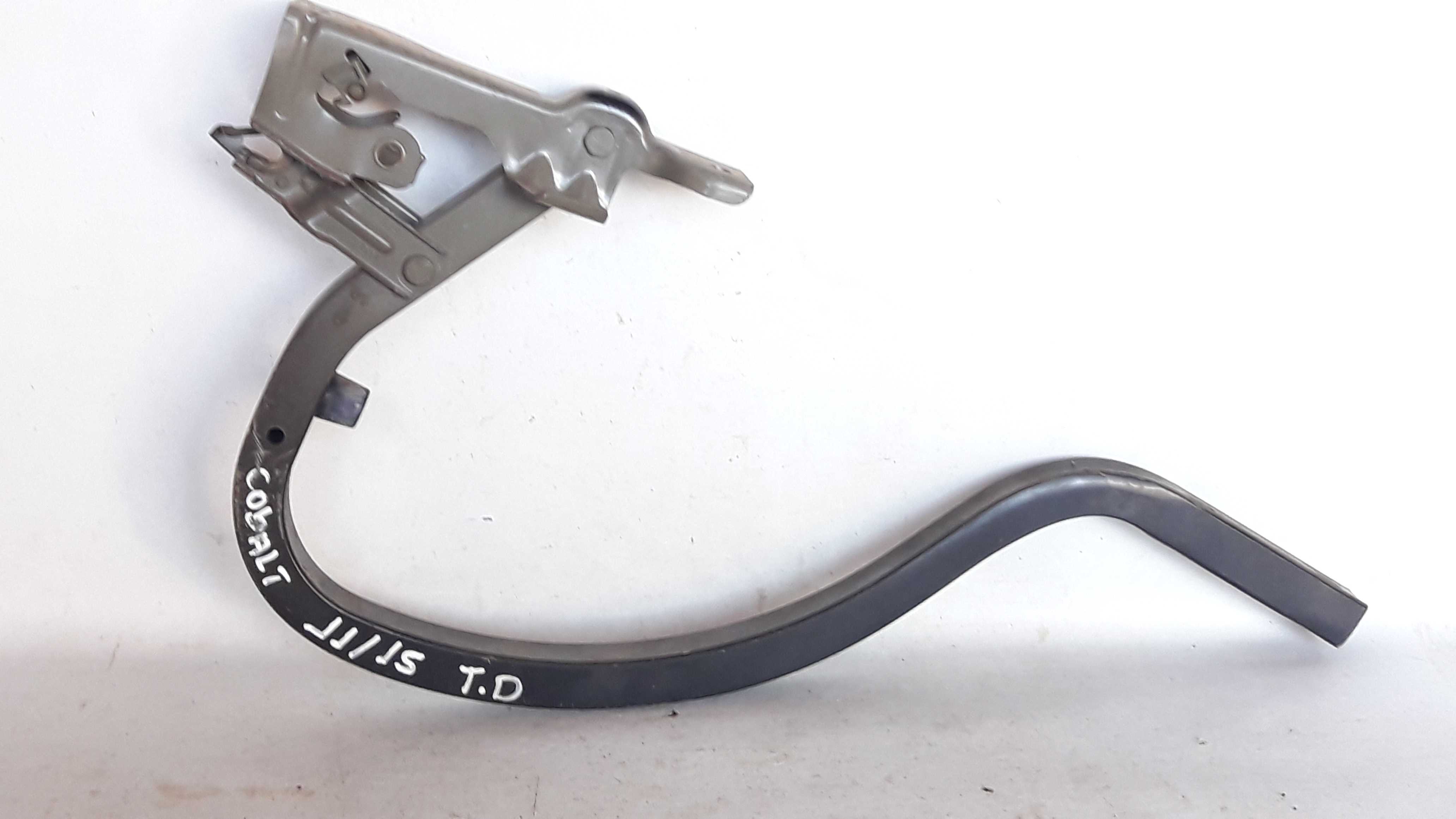 Dobradiça Direita Tampa Traseira Cobalt 11/2015 Original 1