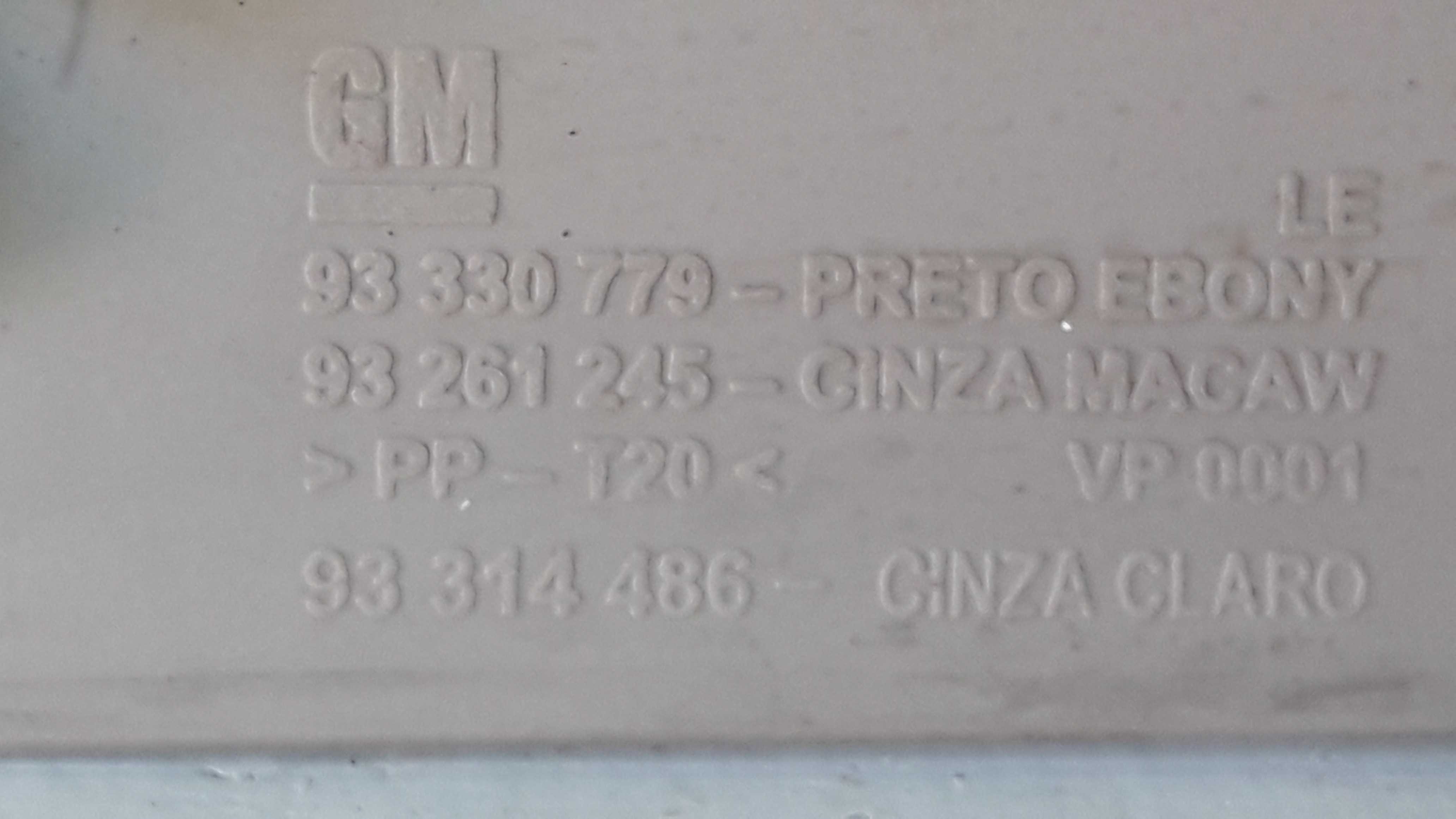 Moldura Coluna Esquerda Parabrisa Celta 7/14 93261245 3
