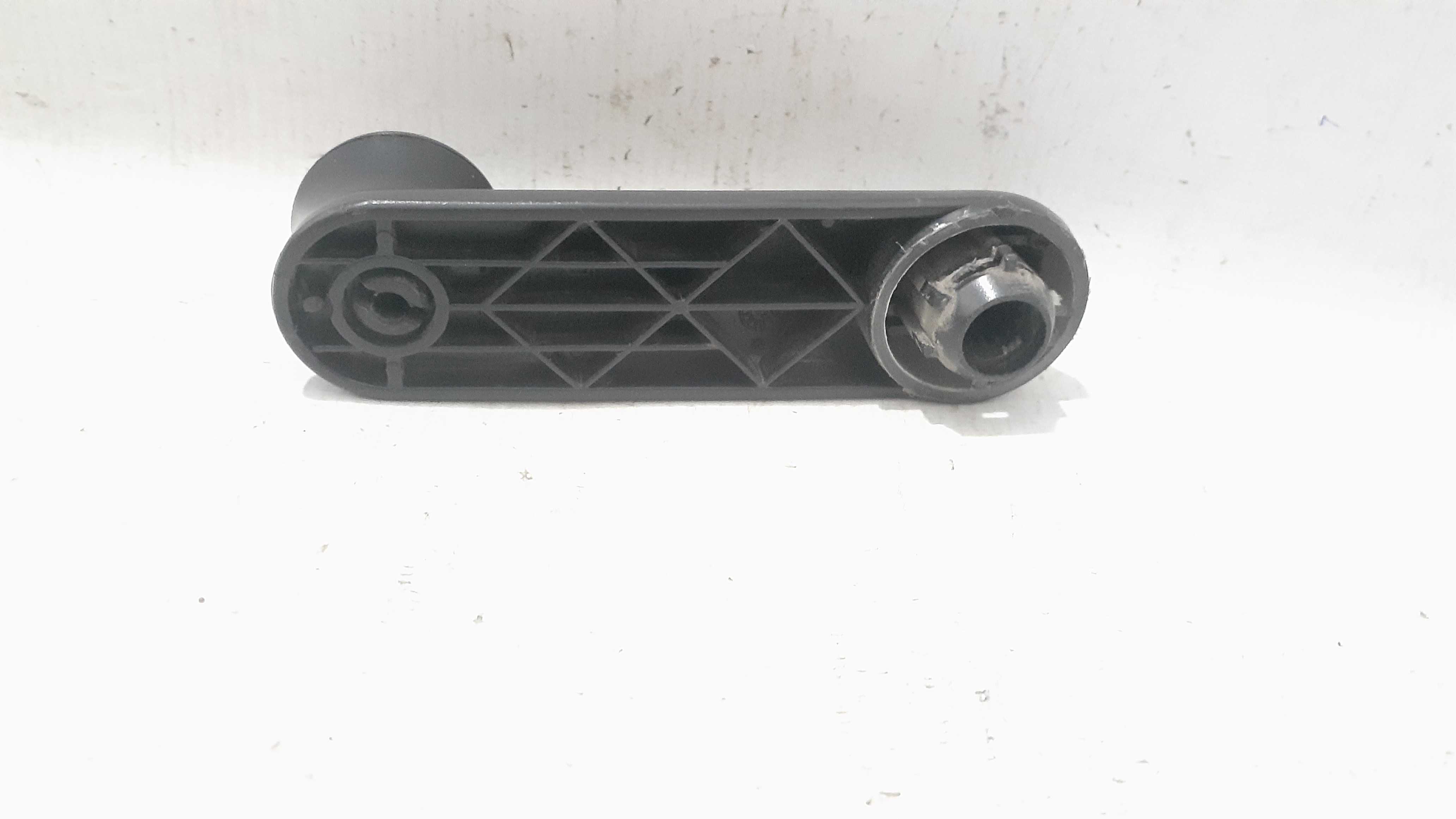 Manivela Vidro Palio Dianteiro/traseiro Esquerdo/direi 96/03 – Preto 2