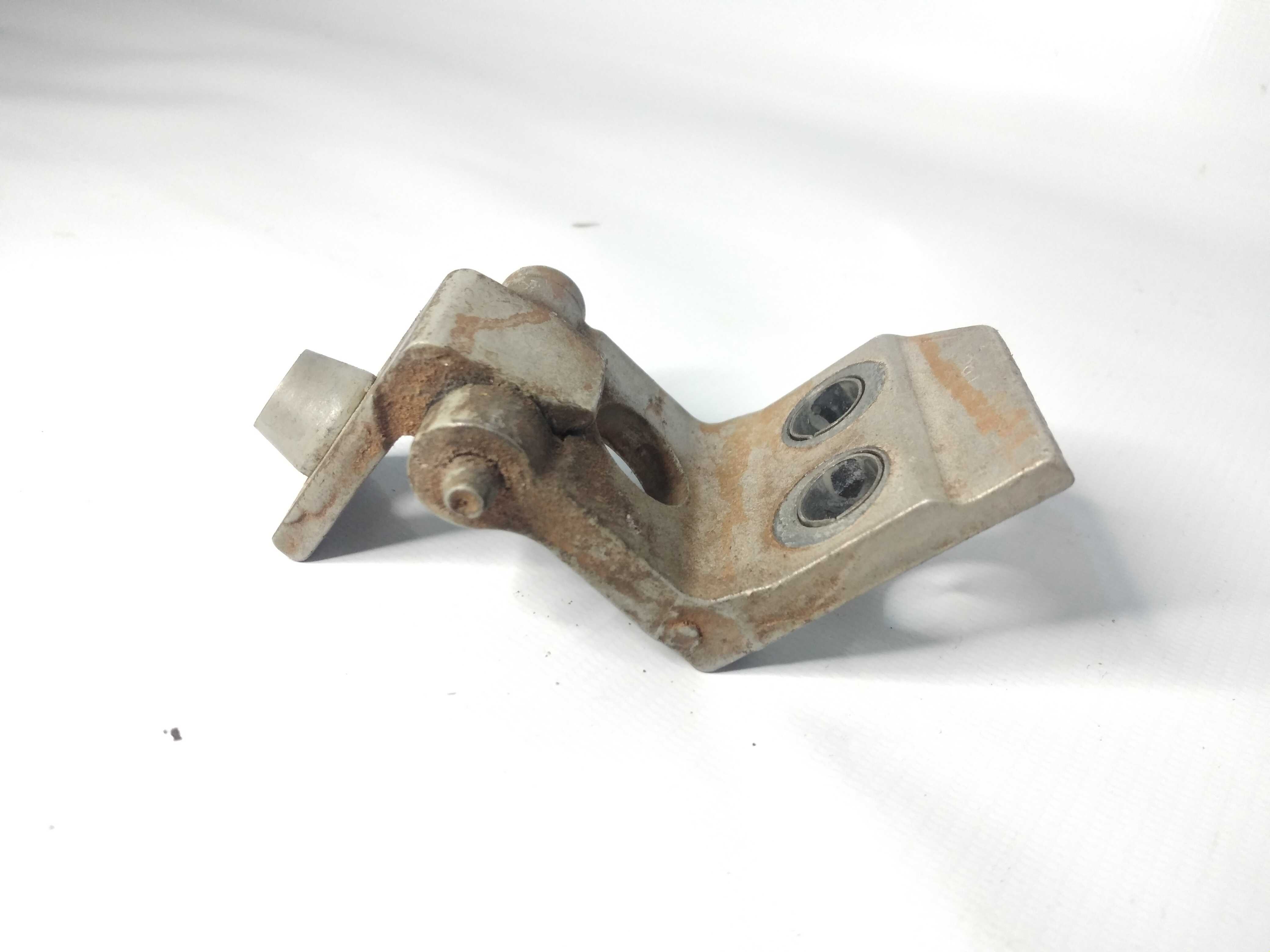 Dobradiça Porta Dianteira Direita Inferior Peugeot 206 3