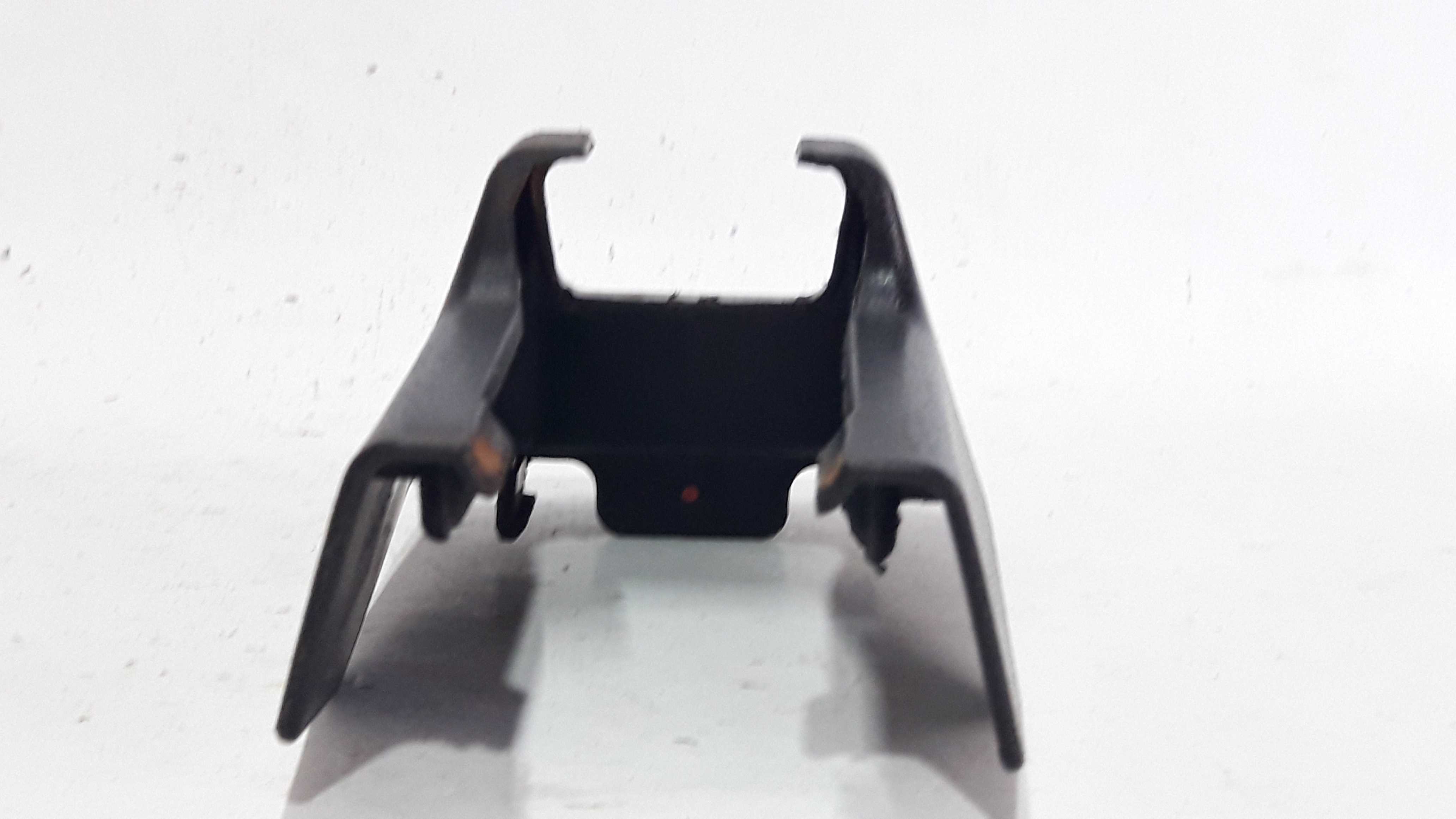Moldura Trilho Banco Diant Esquerdo Hilux 16/20 72137-kk010 3