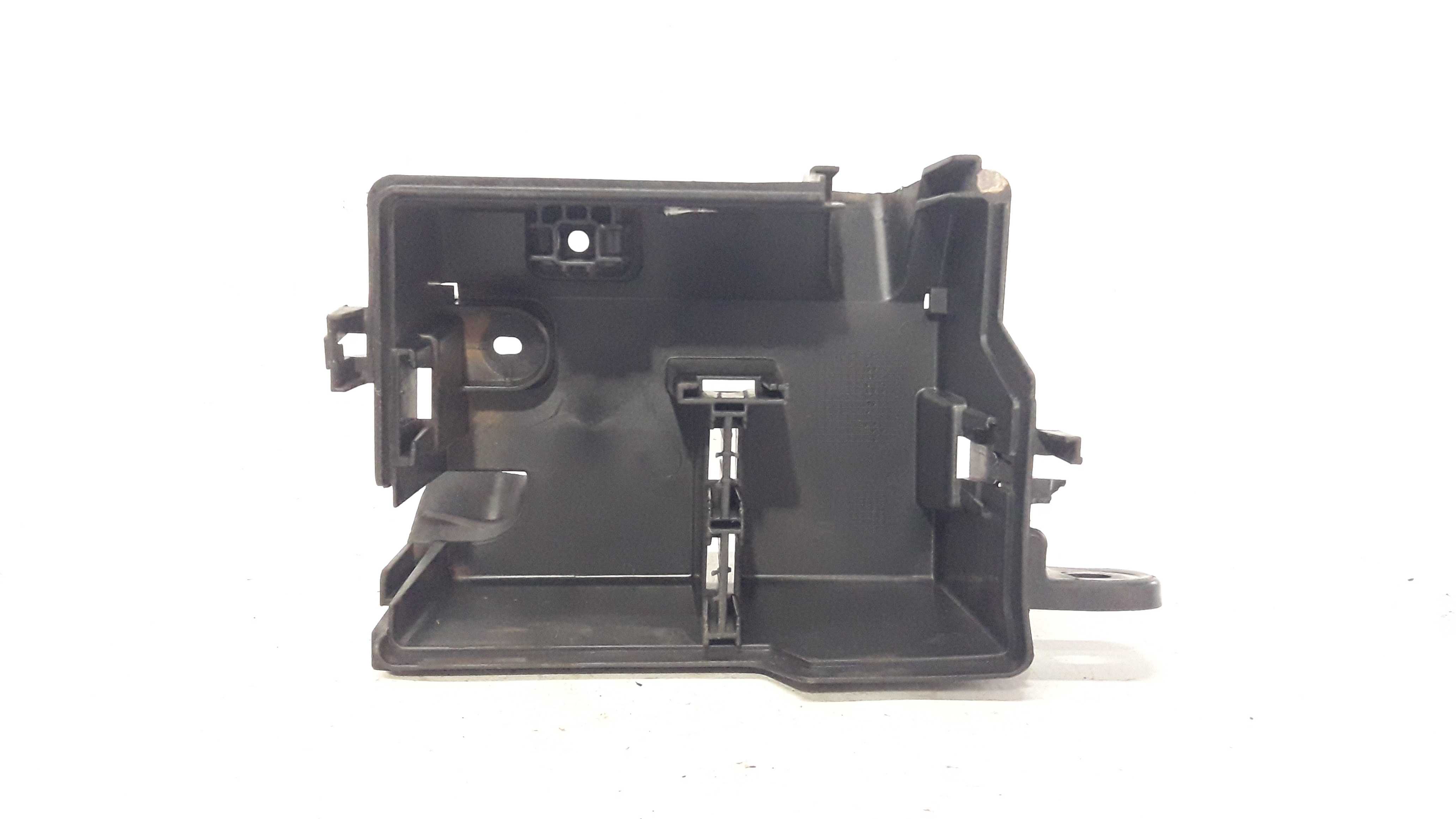 Caixa Fusiveis Kwid 1.0 3cc 17/19 243803891r 28149