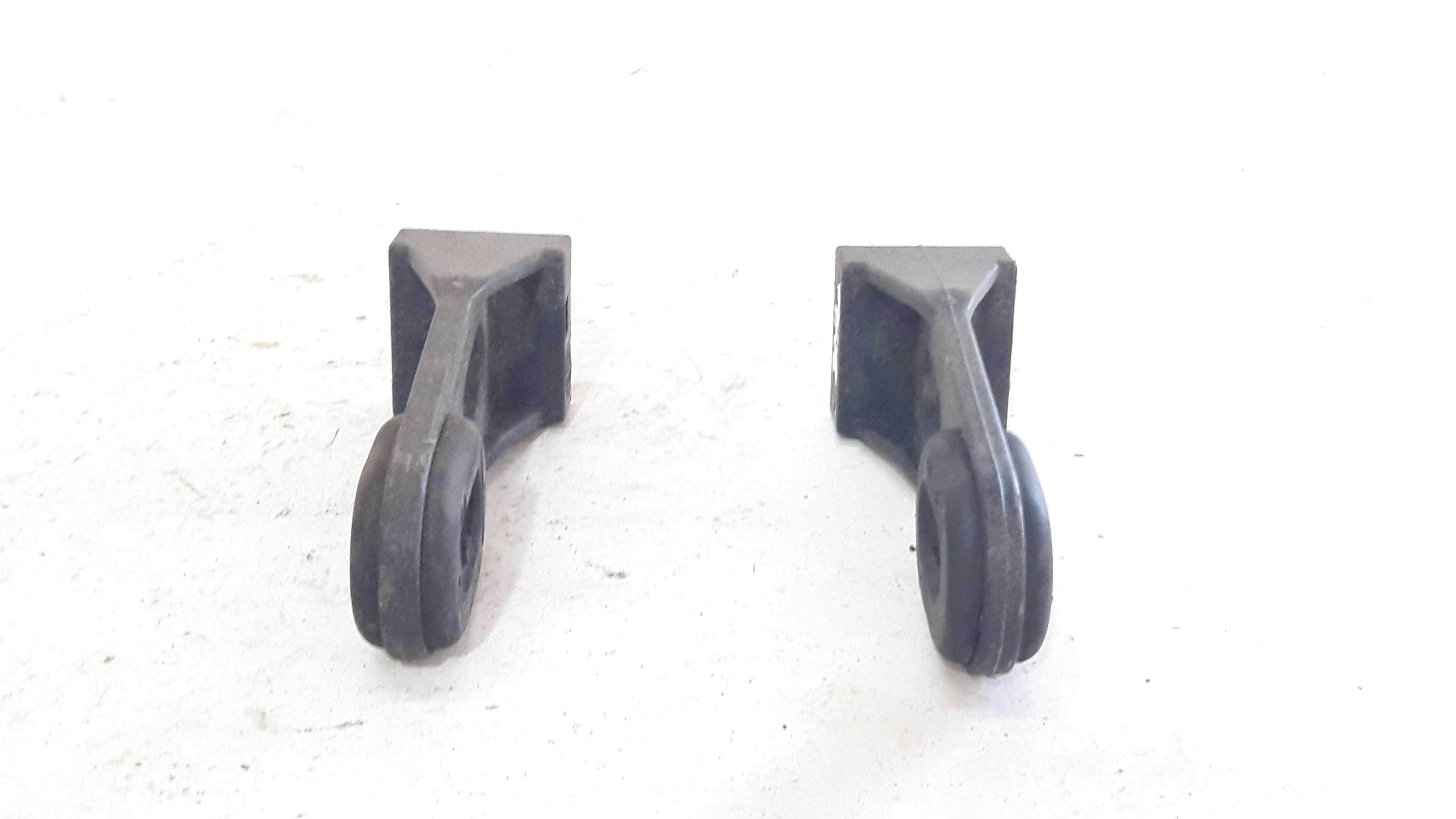 Suporte Radiador Palio C Ar 04 A 08 51713173 28694 2