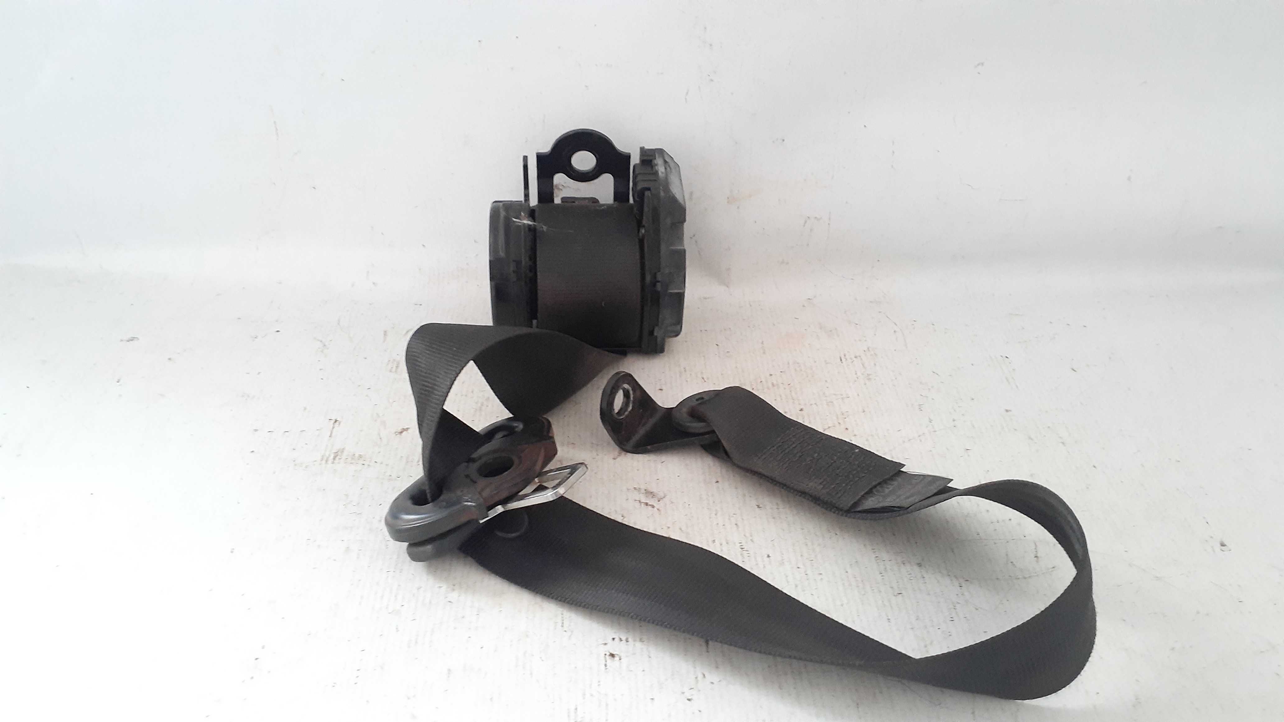 Cinto Segurança Traseiro Direito Fox 19 5z0857806a Original