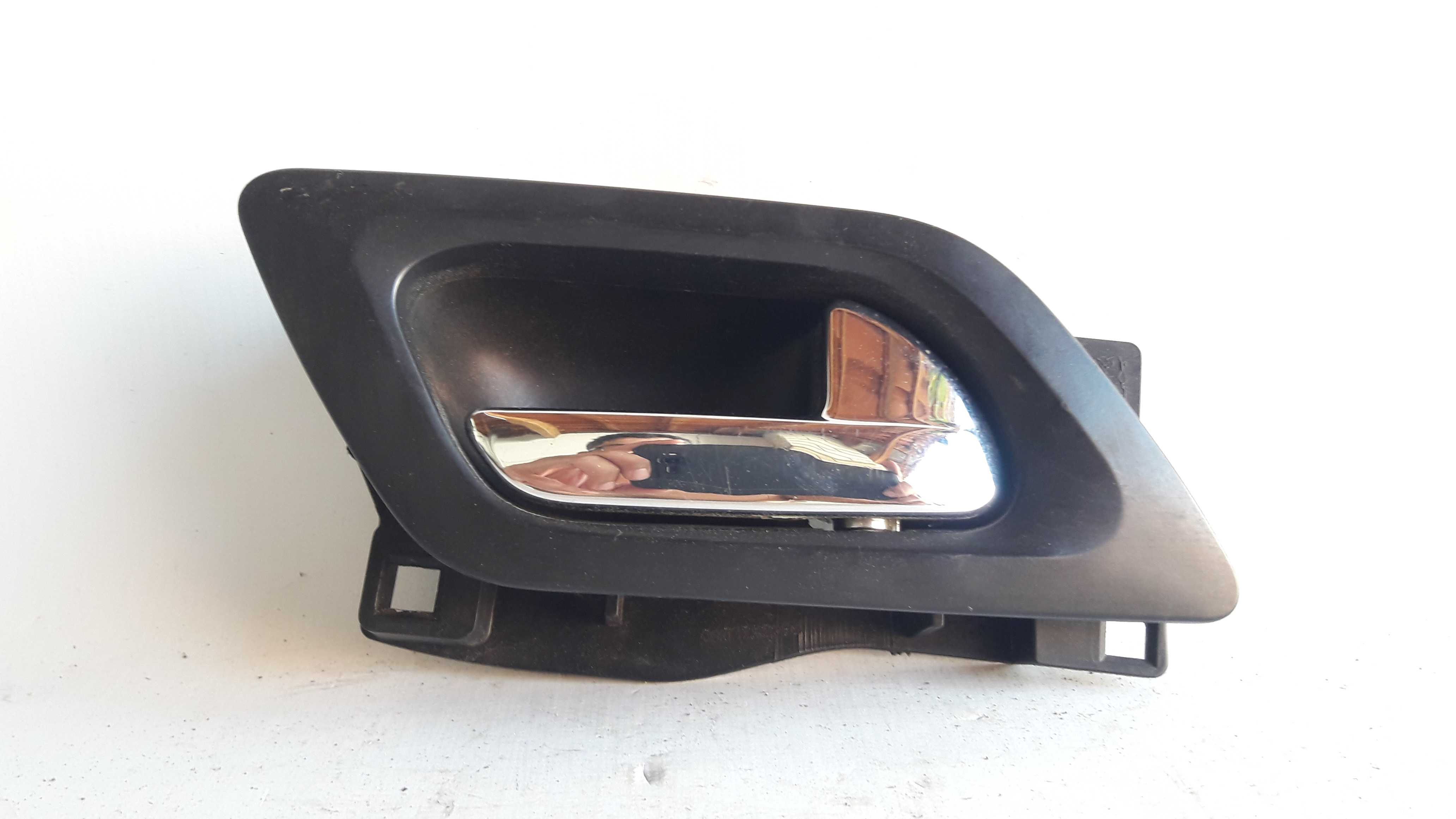 Maçaneta Interna Dianteiro Direita Citroen C4 Pallas  Cromado Dianteira 1