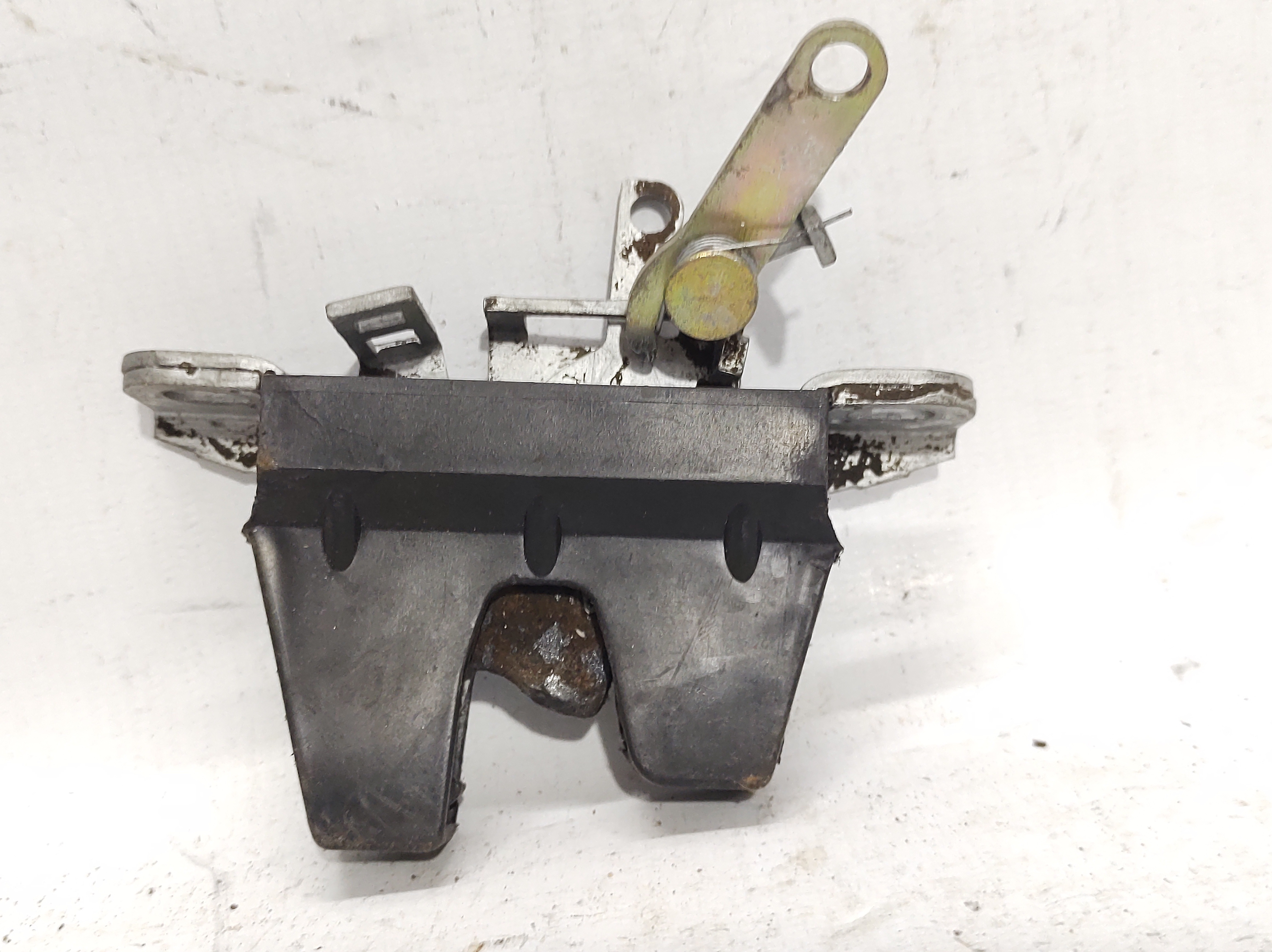 Fechadura Tampa Traseira Gol G2 95 A 99 2