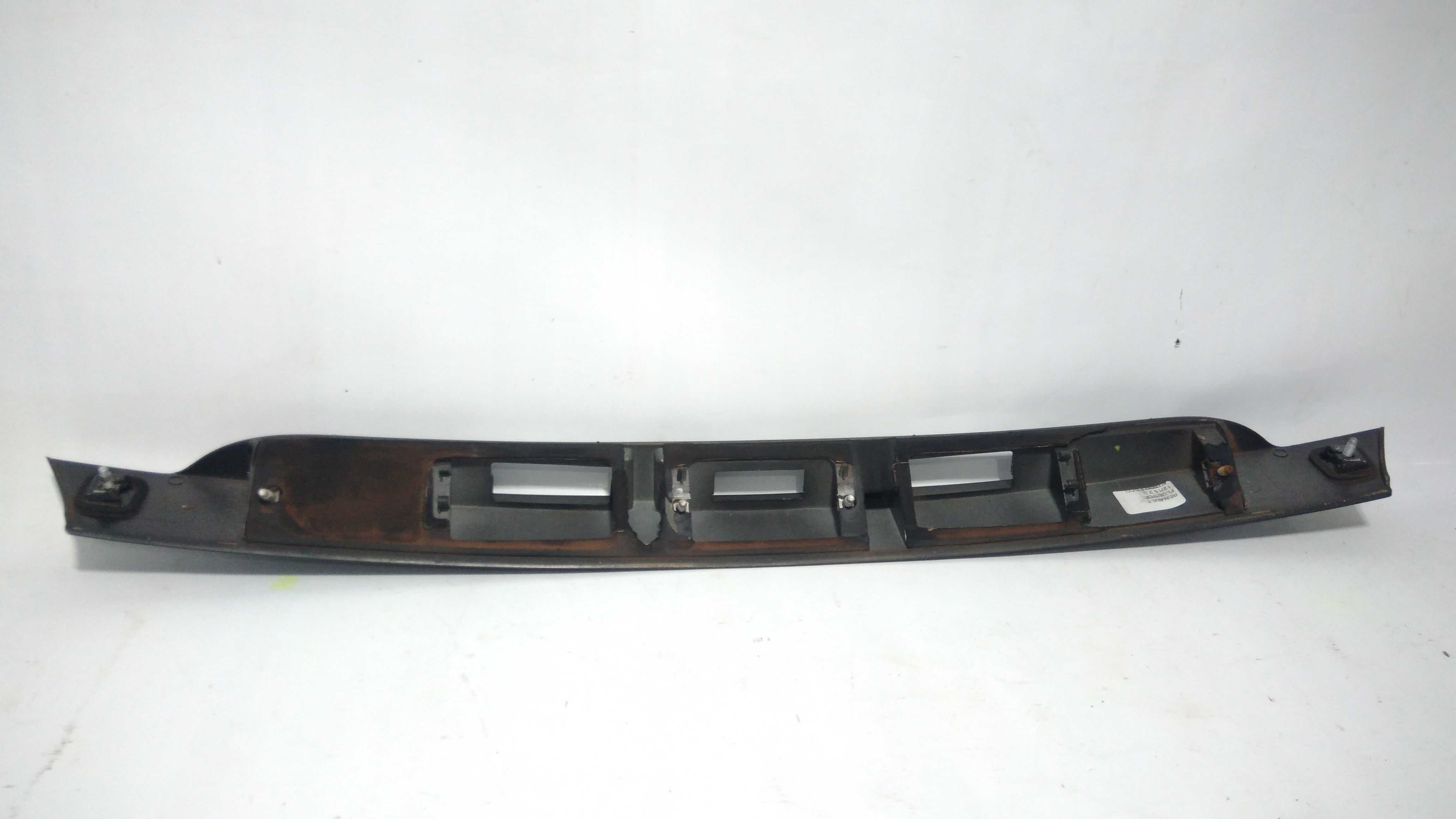 Moldura Tampa Traseira Fluence Original 11/15 C/ Detalhes 2