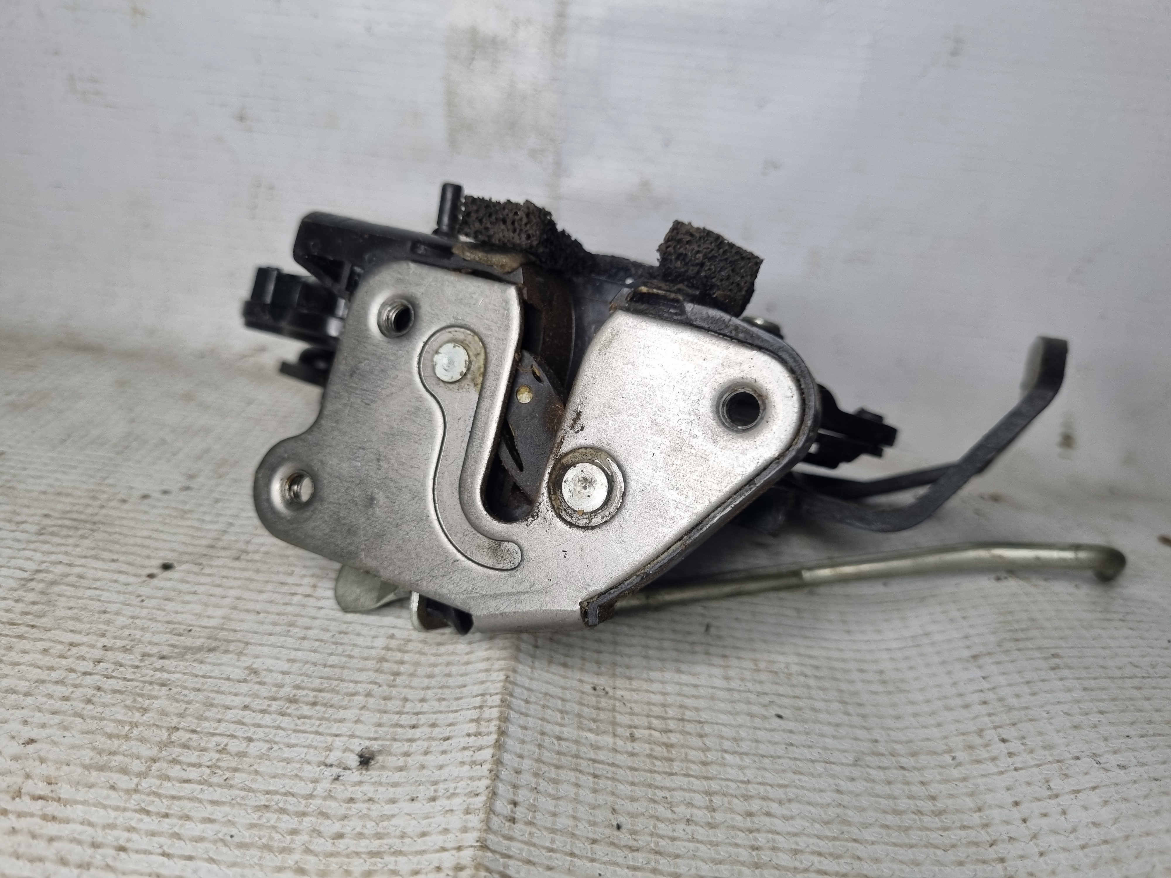 Fechadura Elétrica Porta Traseira Direita Renault Kiwd 17/20 3