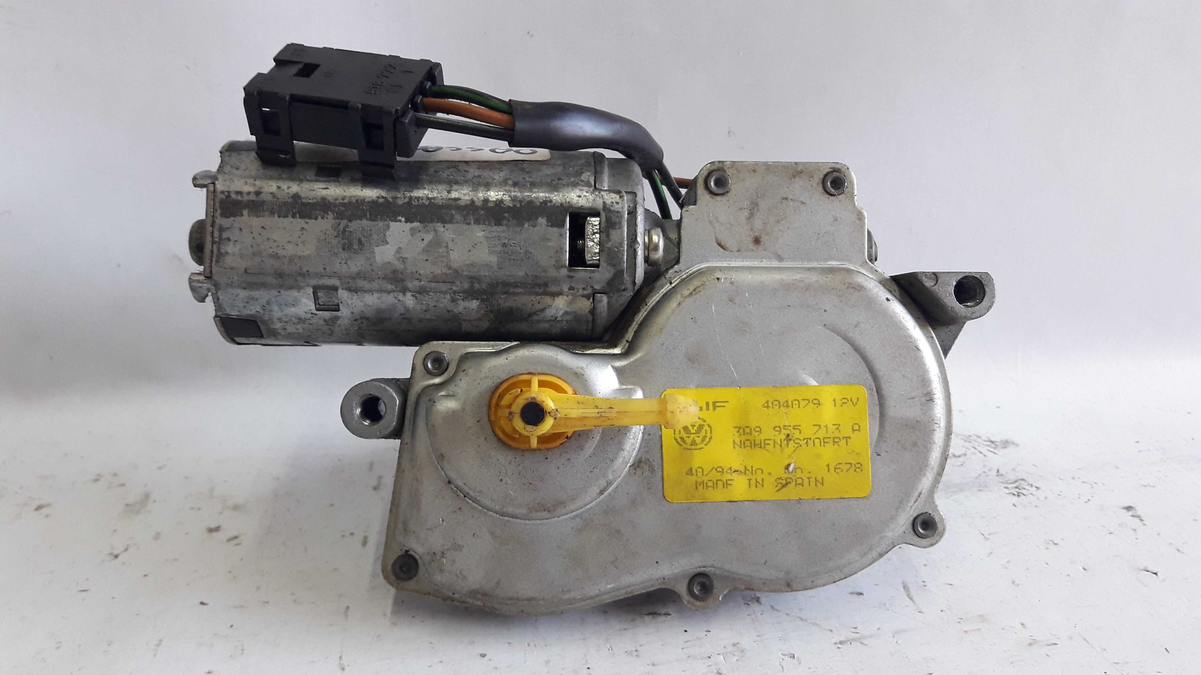 Motor Limpador Traseiro Passat Variant Alemão 1995 Original