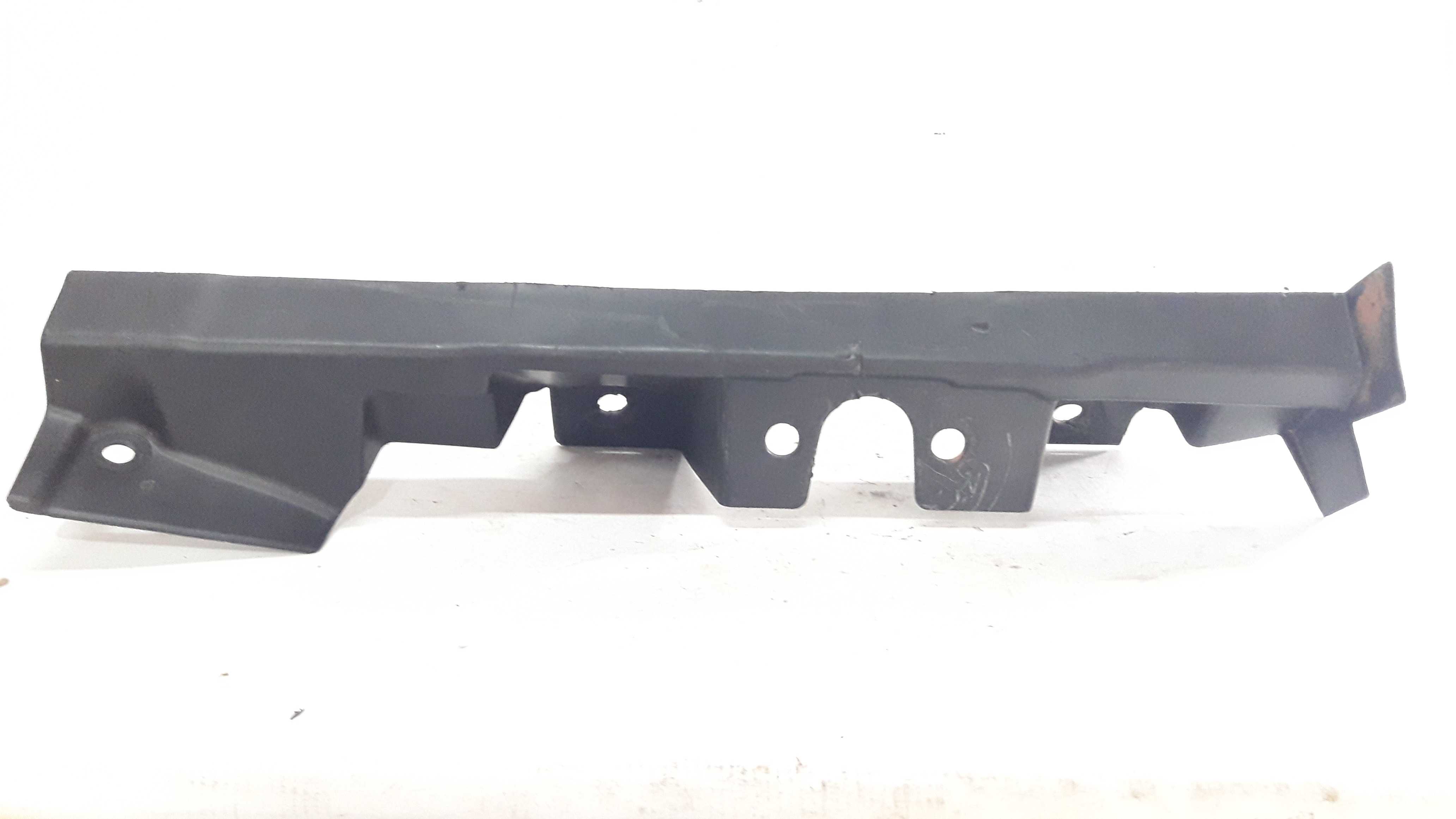 Moldura Esquerda Tampa Traseira Toro 16 A 21 100242348 Preto 2
