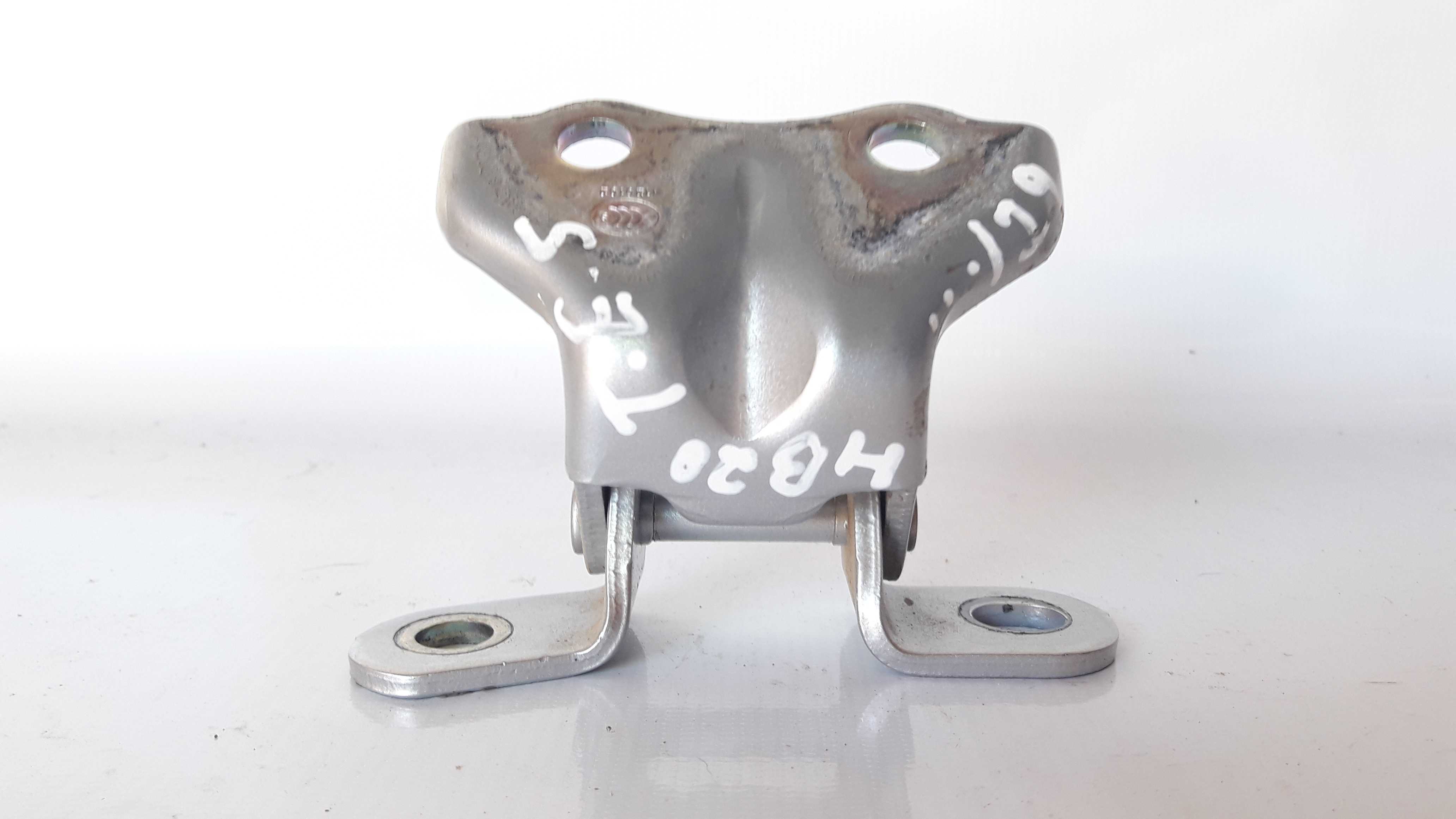 Dobradiça Porta Traseira Esquerda Superior Hb20 12/19 Origin 1