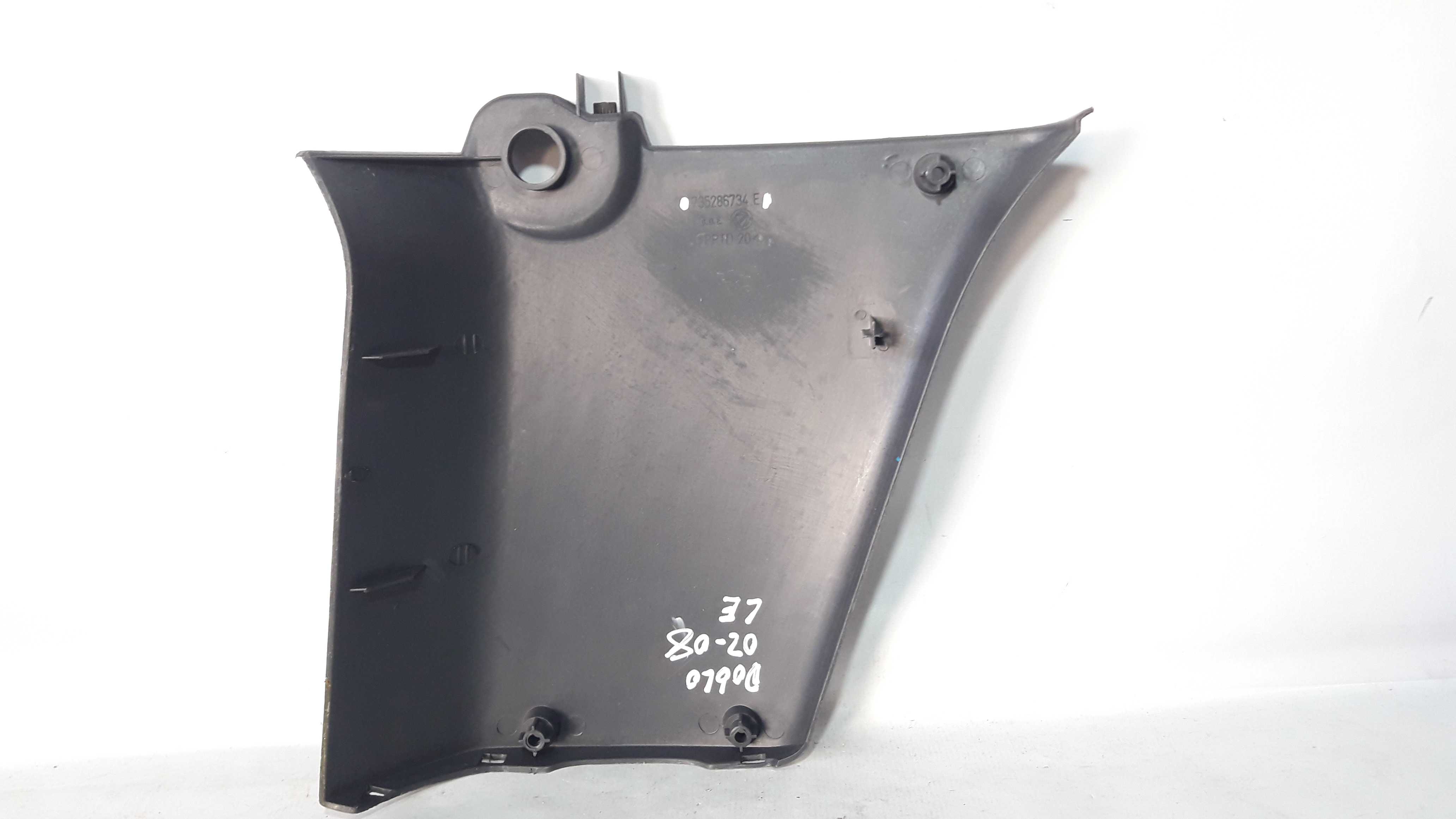 Moldura Esquerda Coluna Central Cinto Doblo Cargo 2/8 3