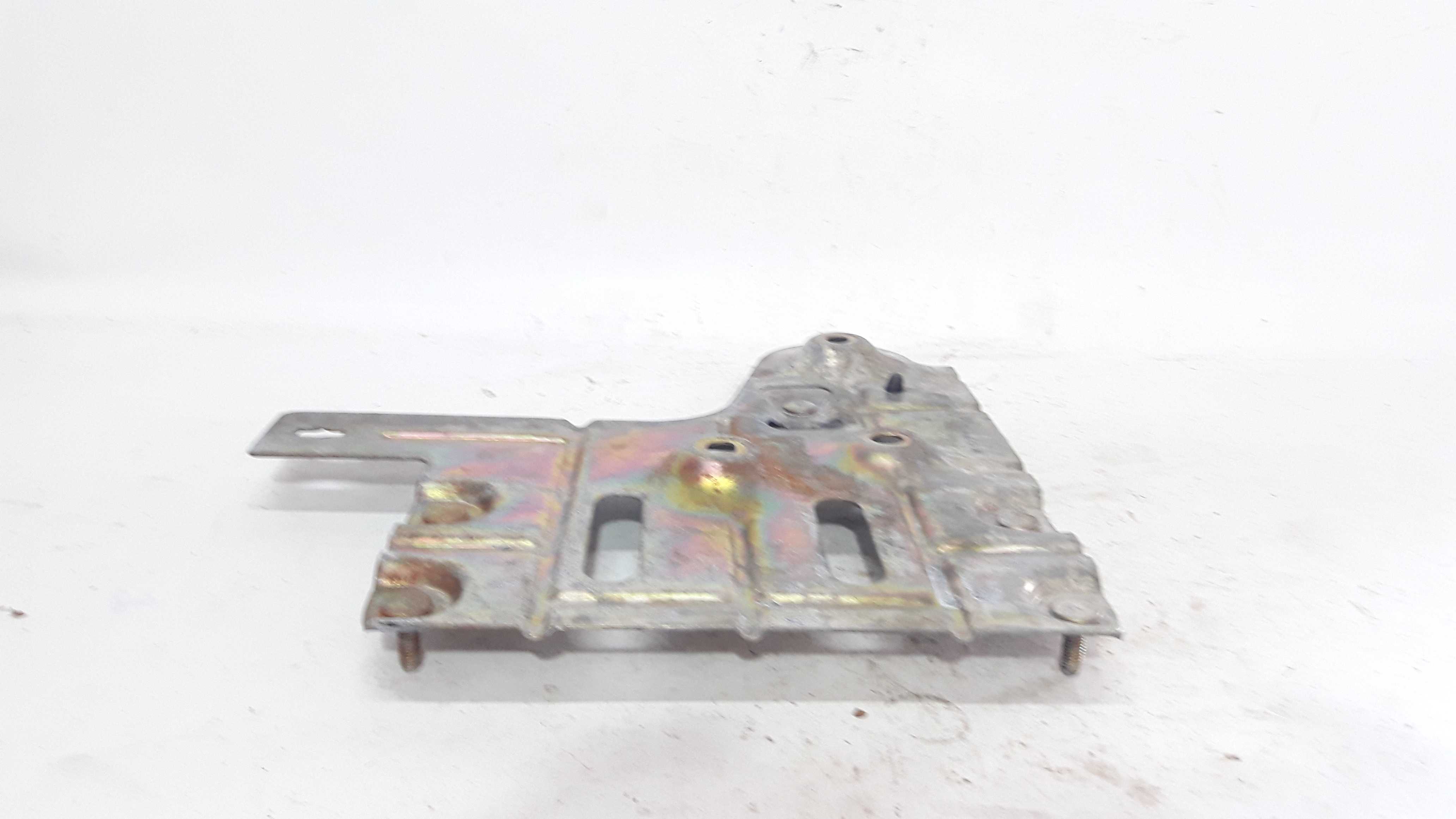 Suporte Rele Bateria Palio Siena Strada 96 A 00 28973 5