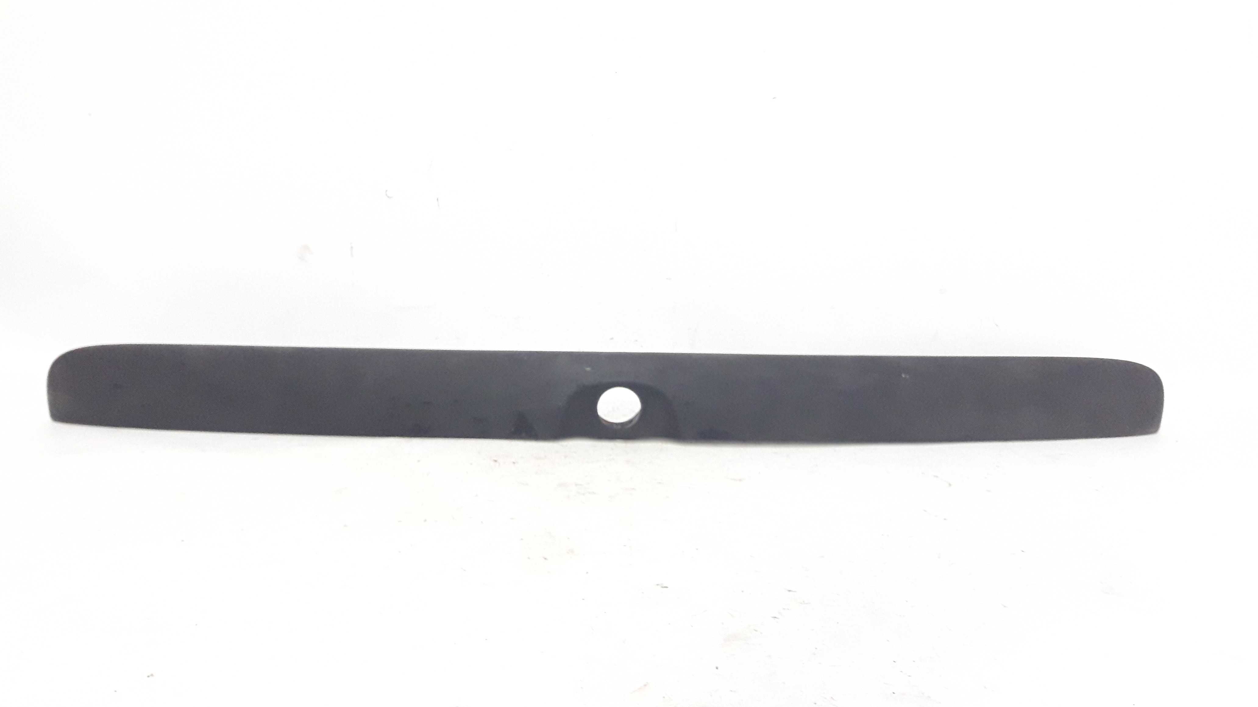 Moldura Friso Tampa Traseira Astra Sedan 99/2 93240969  Preto 1