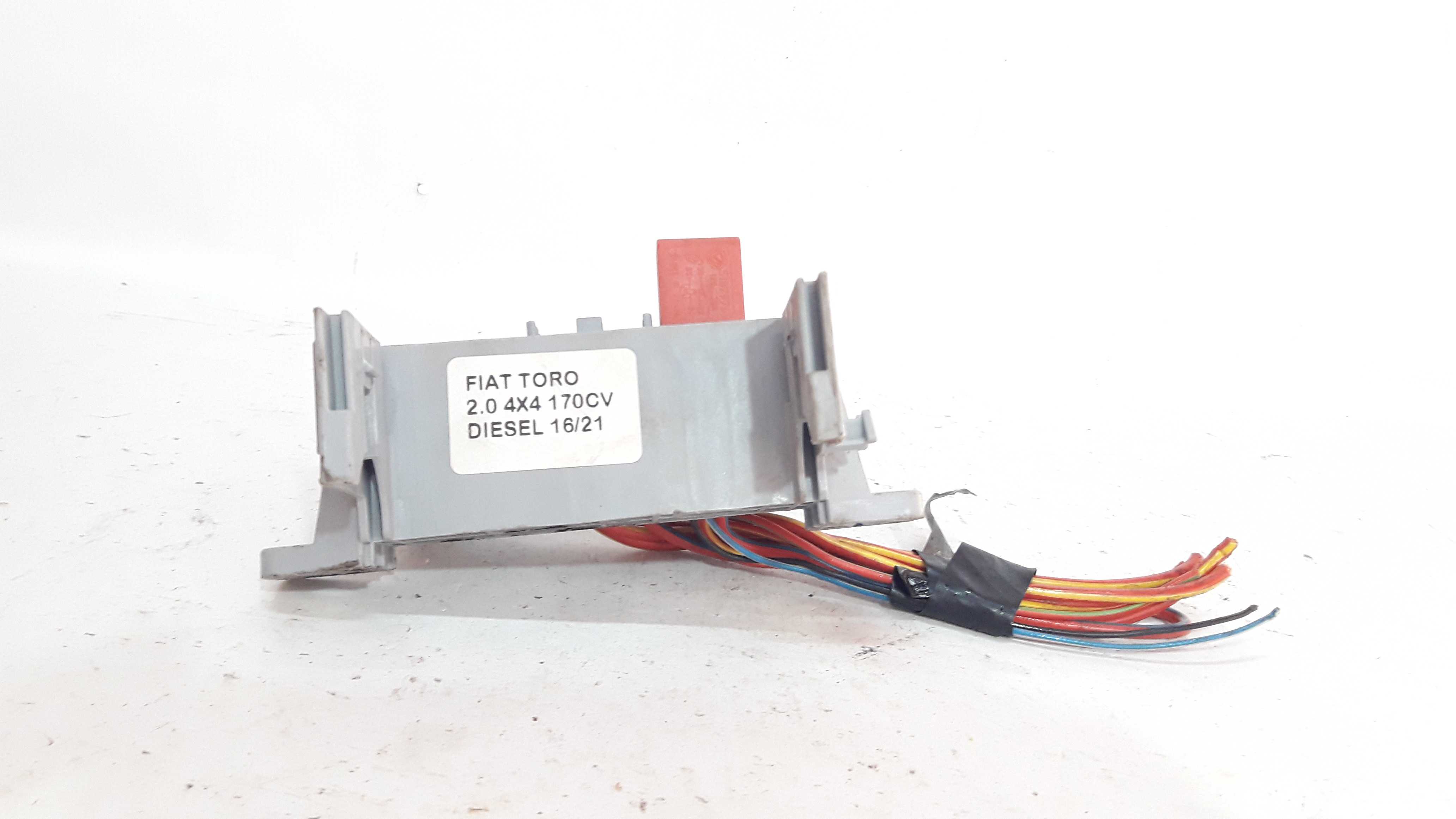 Centralina Caixa Fusíveis Toro 2.0 4×4 Diesel 16a20 52039032 4