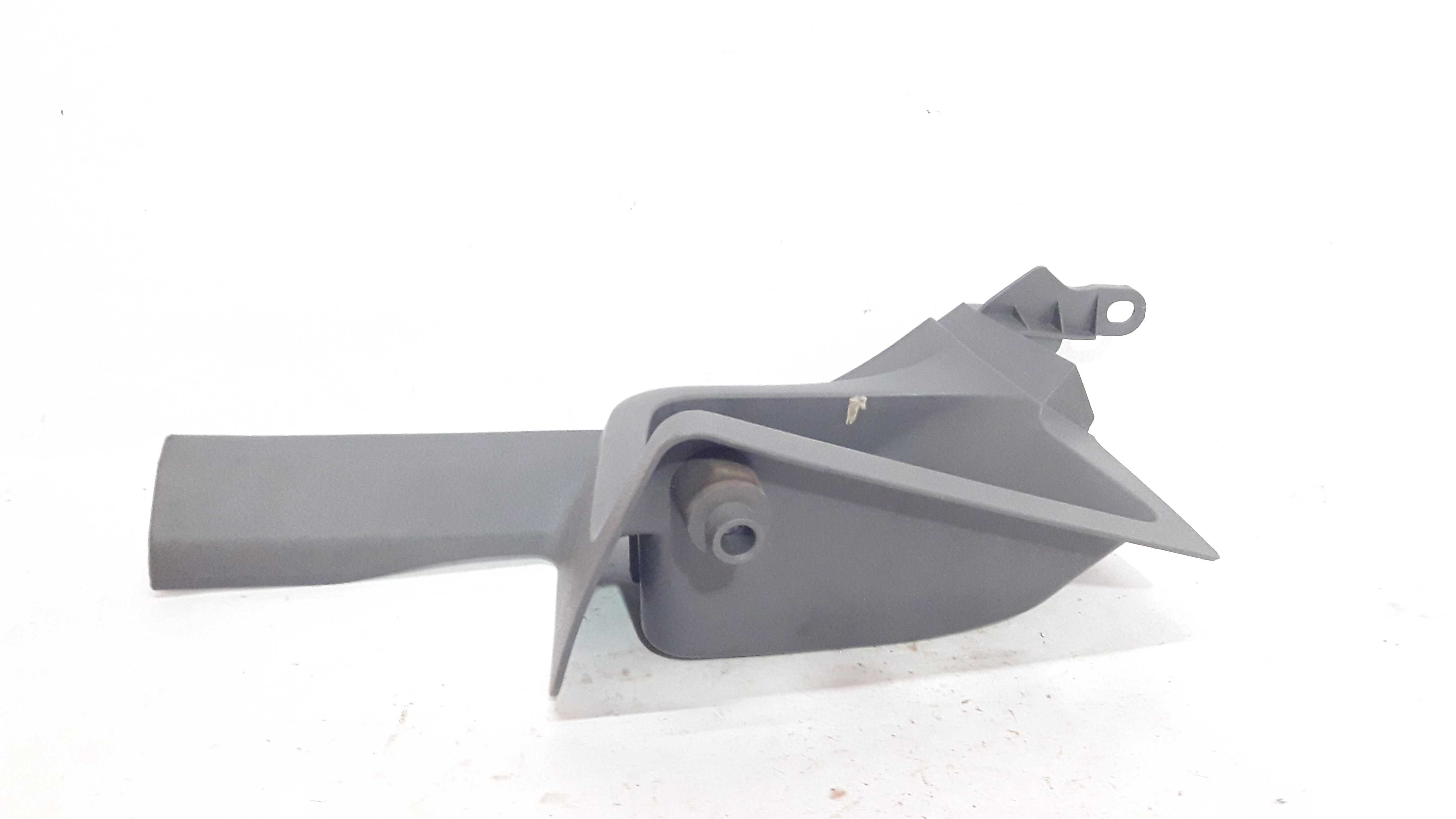 Moldura Interna Porta Malas Focus Hatch 9 A 13 4m51-a13244ae 3