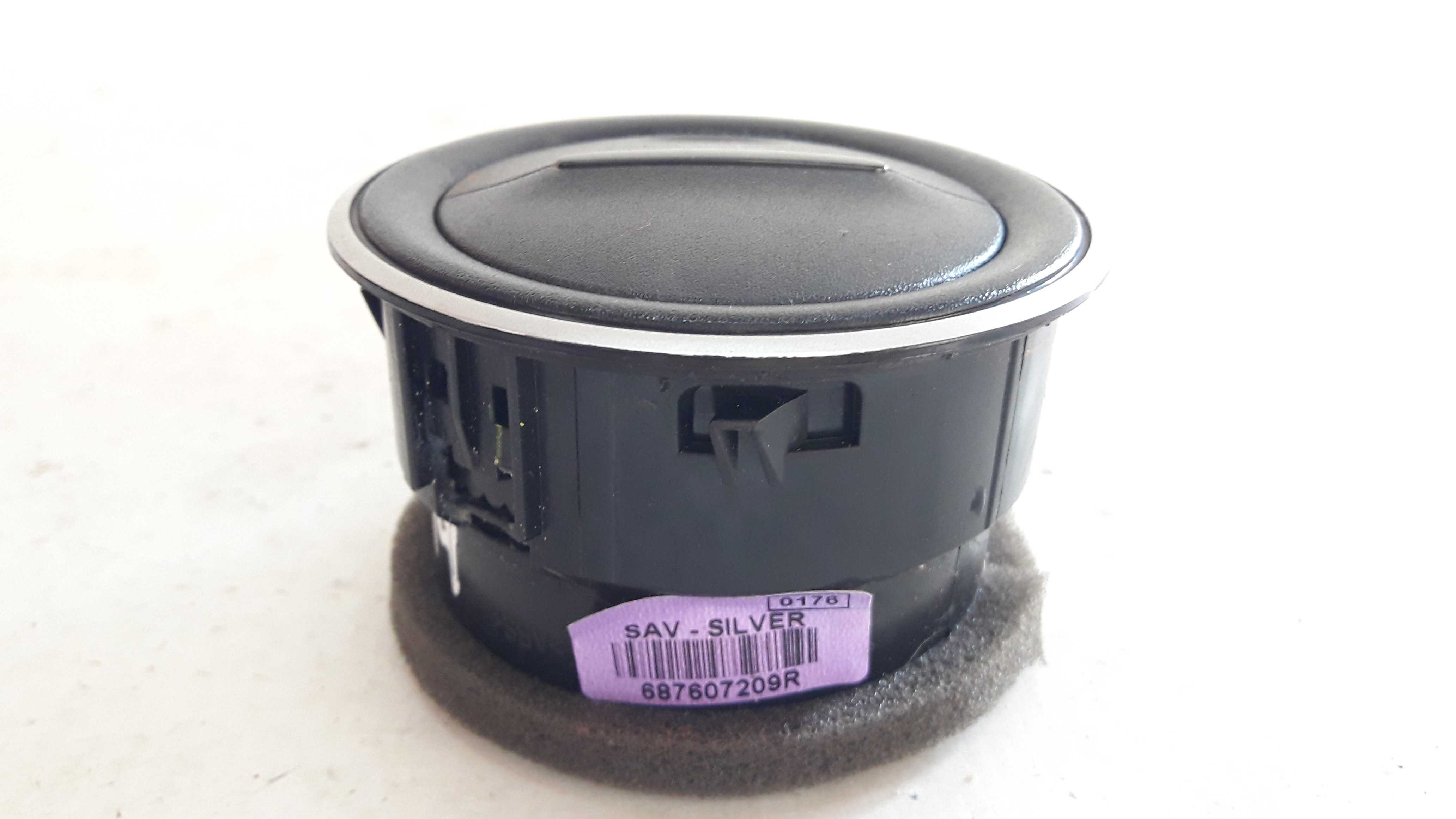 Difusor Ar Aro Prata Kwid 17 A 19 687607209r 2