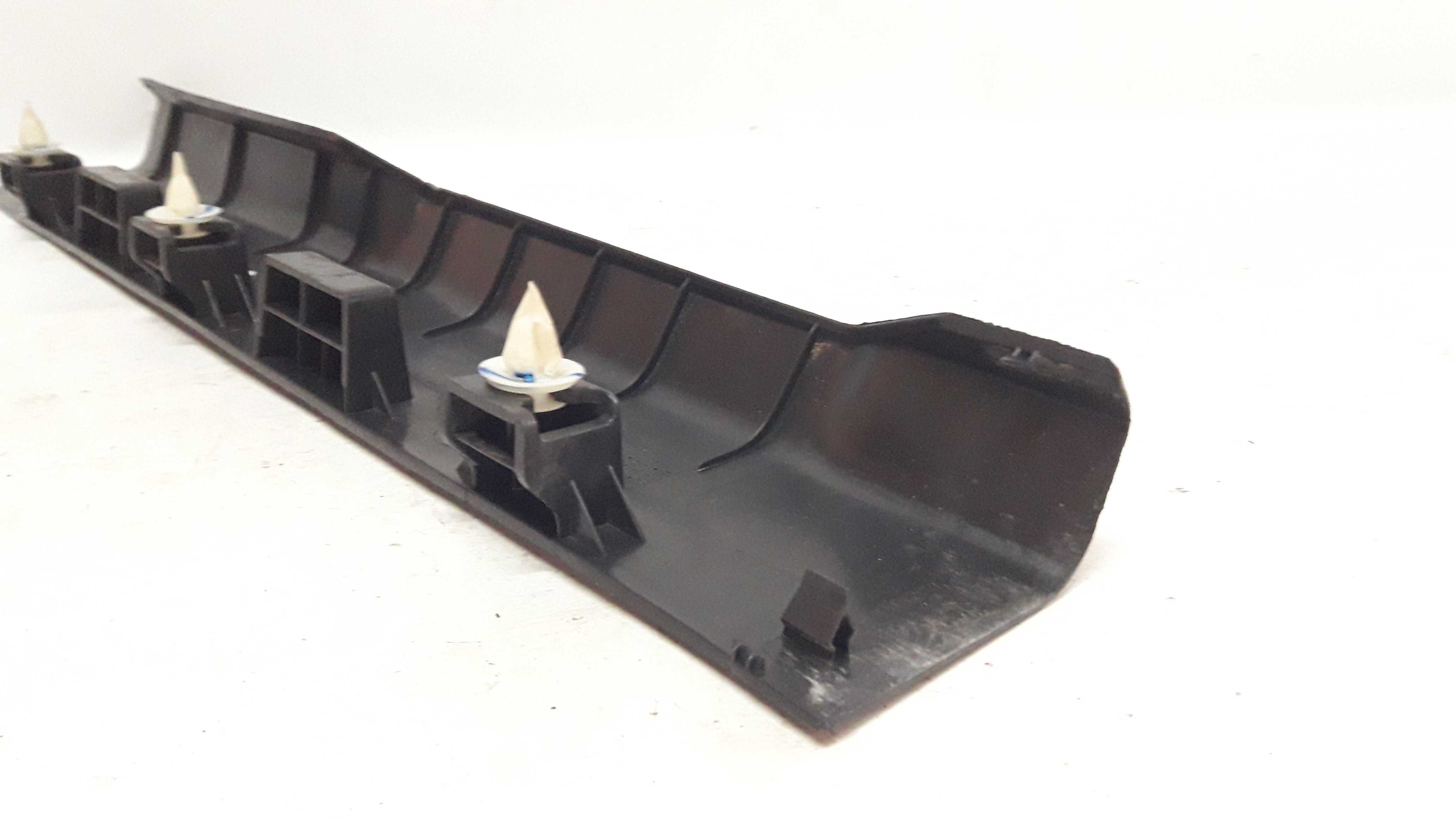 Soleira Interna Dianteira Direita Ford Ka 14 A 19 E3b5a13200 Preto 6
