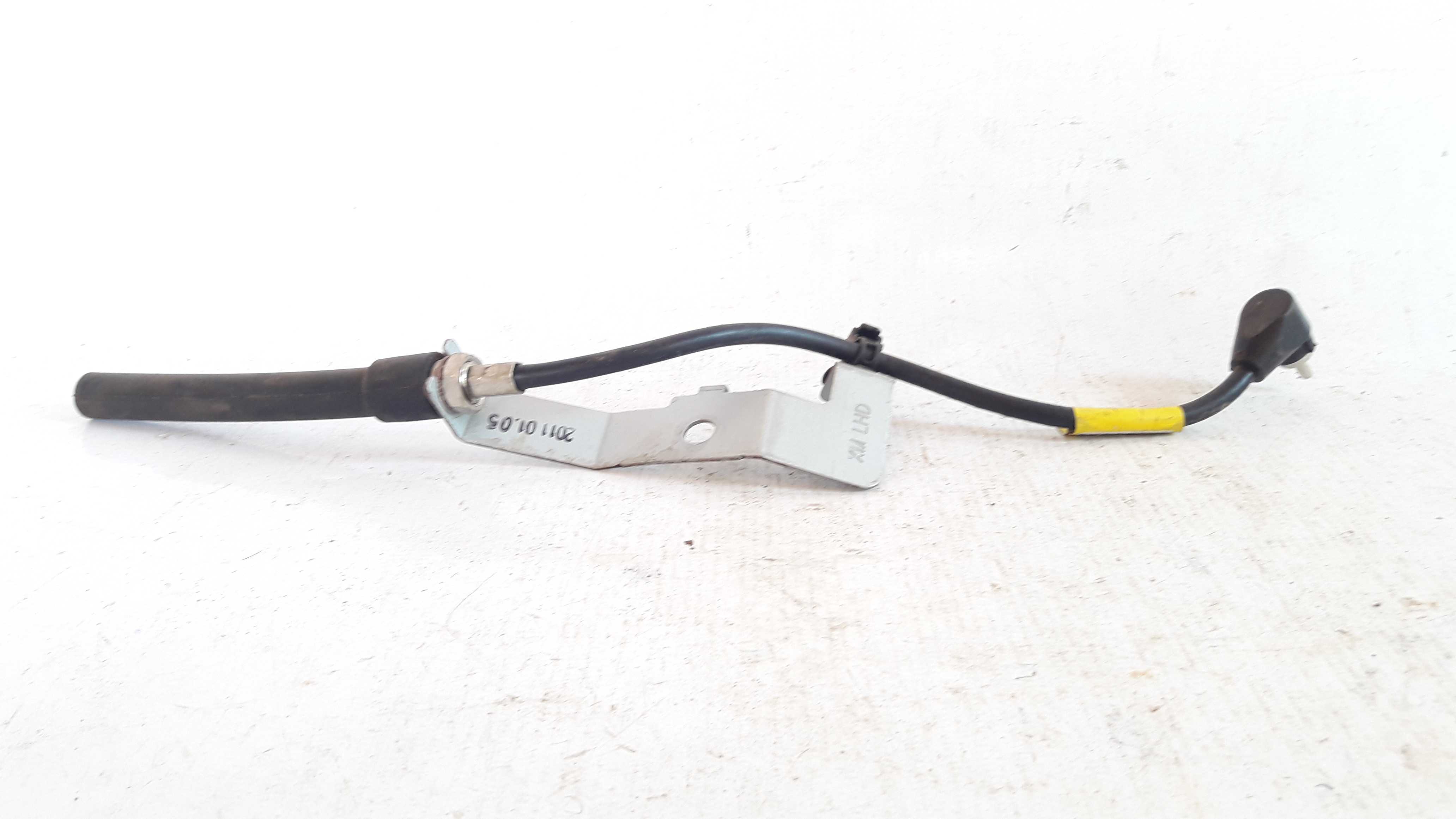 Antena Kia Sorento 2010/2013 2.4 30cm Original 957902p000 2