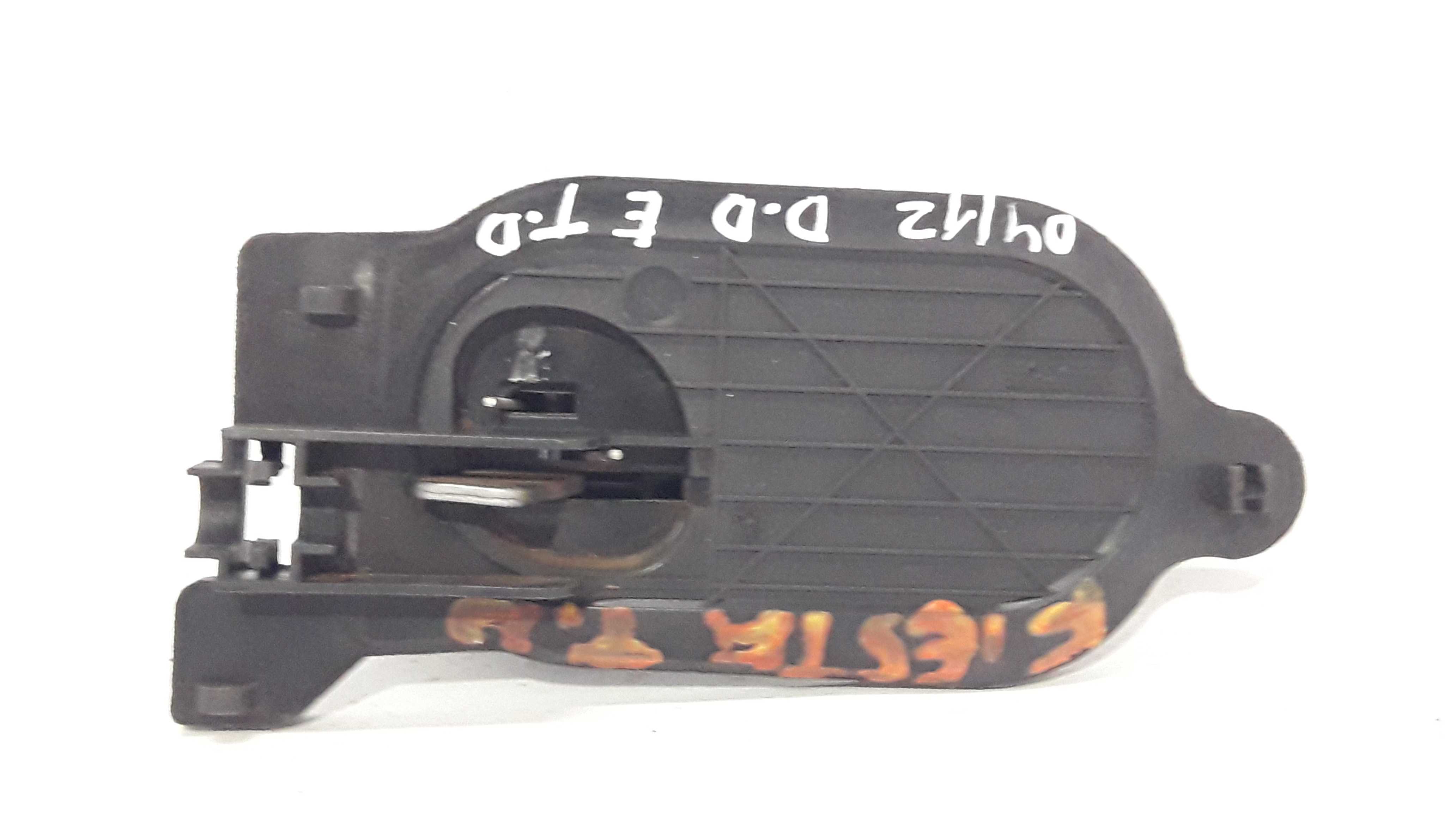 Maçaneta Int Dianteira Traseira Direita Fiesta 4 A 12  – Preto – Traseira 3