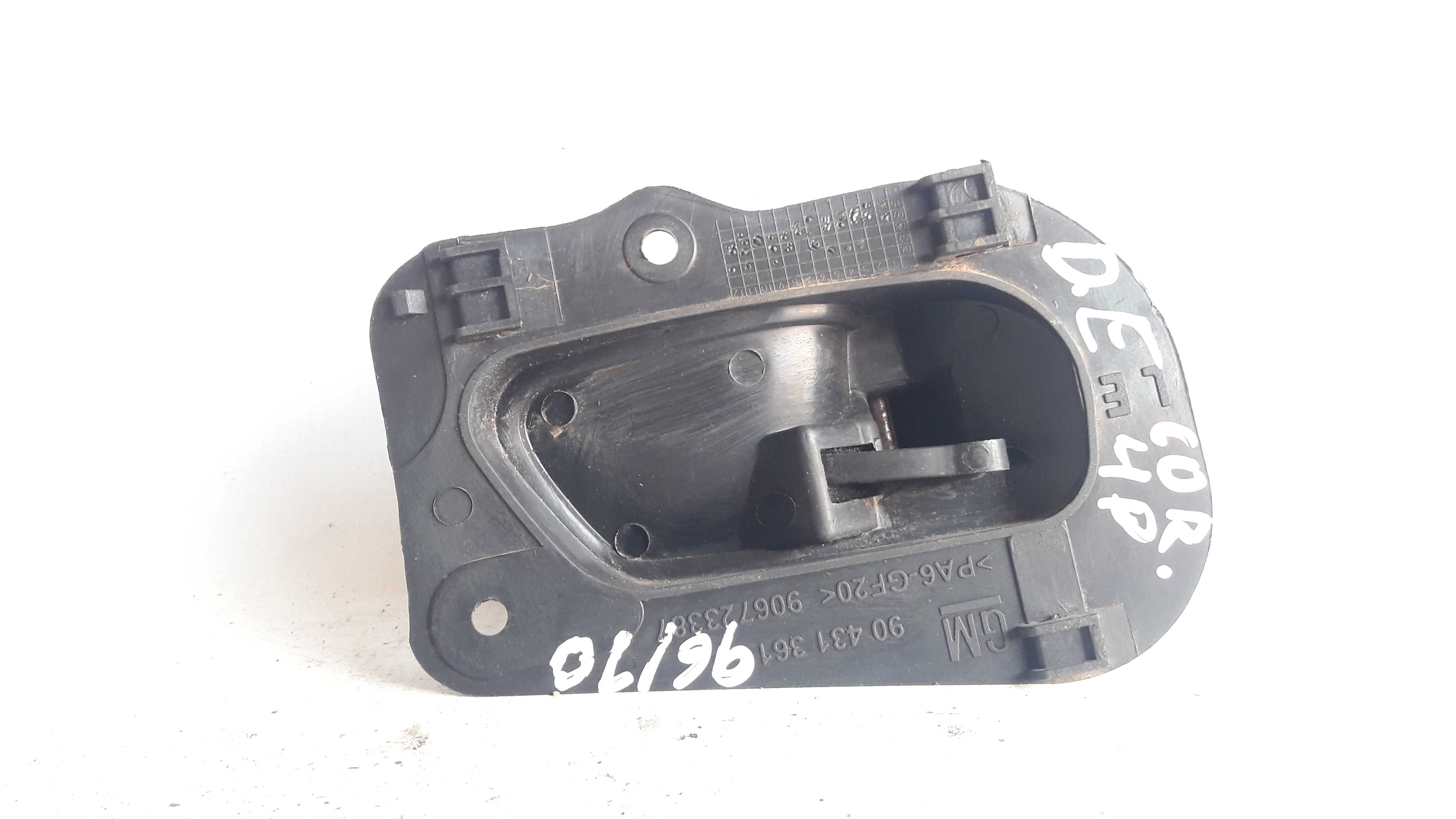 Maçaneta Int Dianteira Esquerda Palio 96/10 90431361  – Preto – Dianteira 2