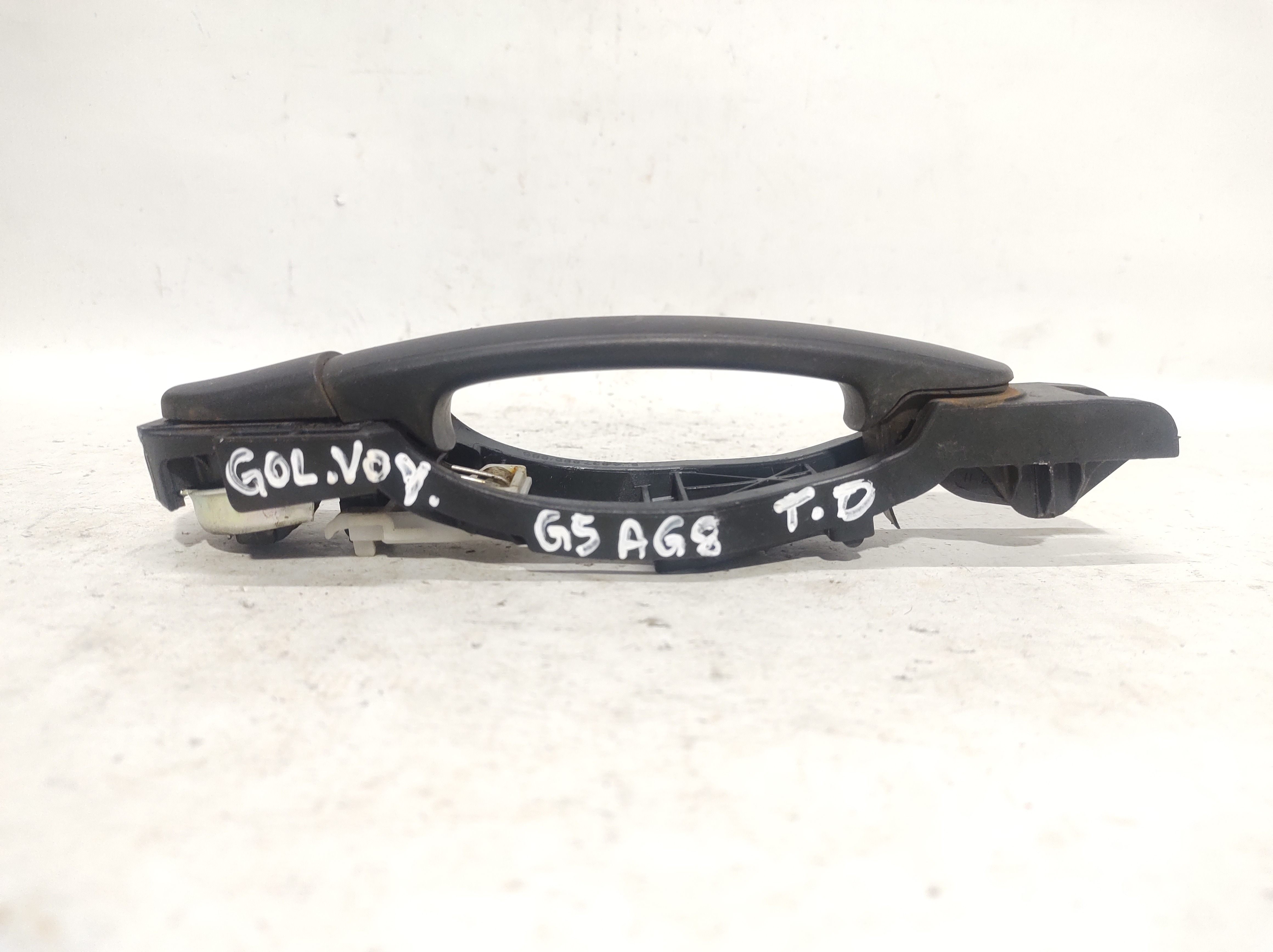 Maçaneta Externa Traseira Direita 09a 23 5u4837886 – Preto – Traseira 3