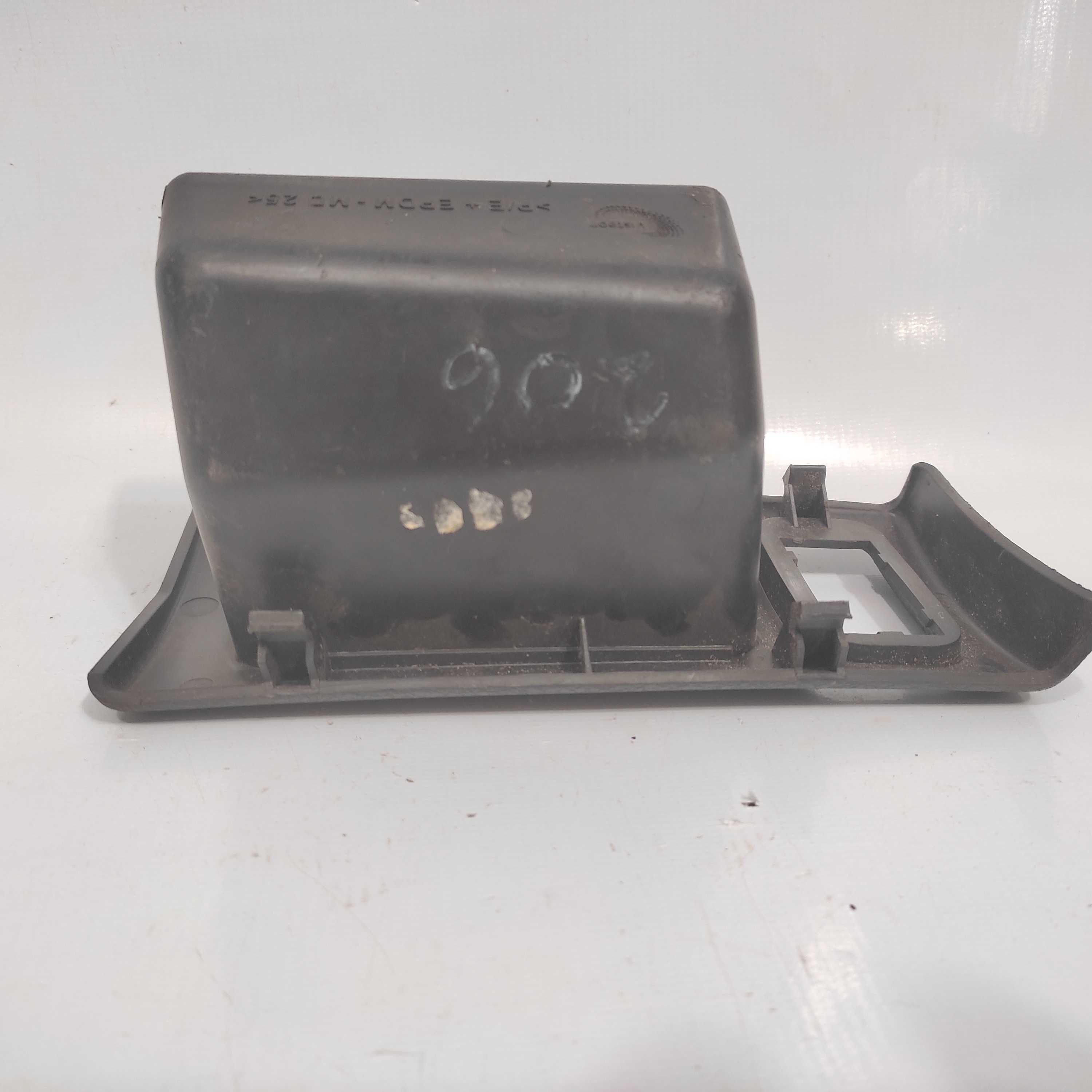 Moldura Porta Objeto Botão Regulagem Farol Peugeot 206 Origi 3
