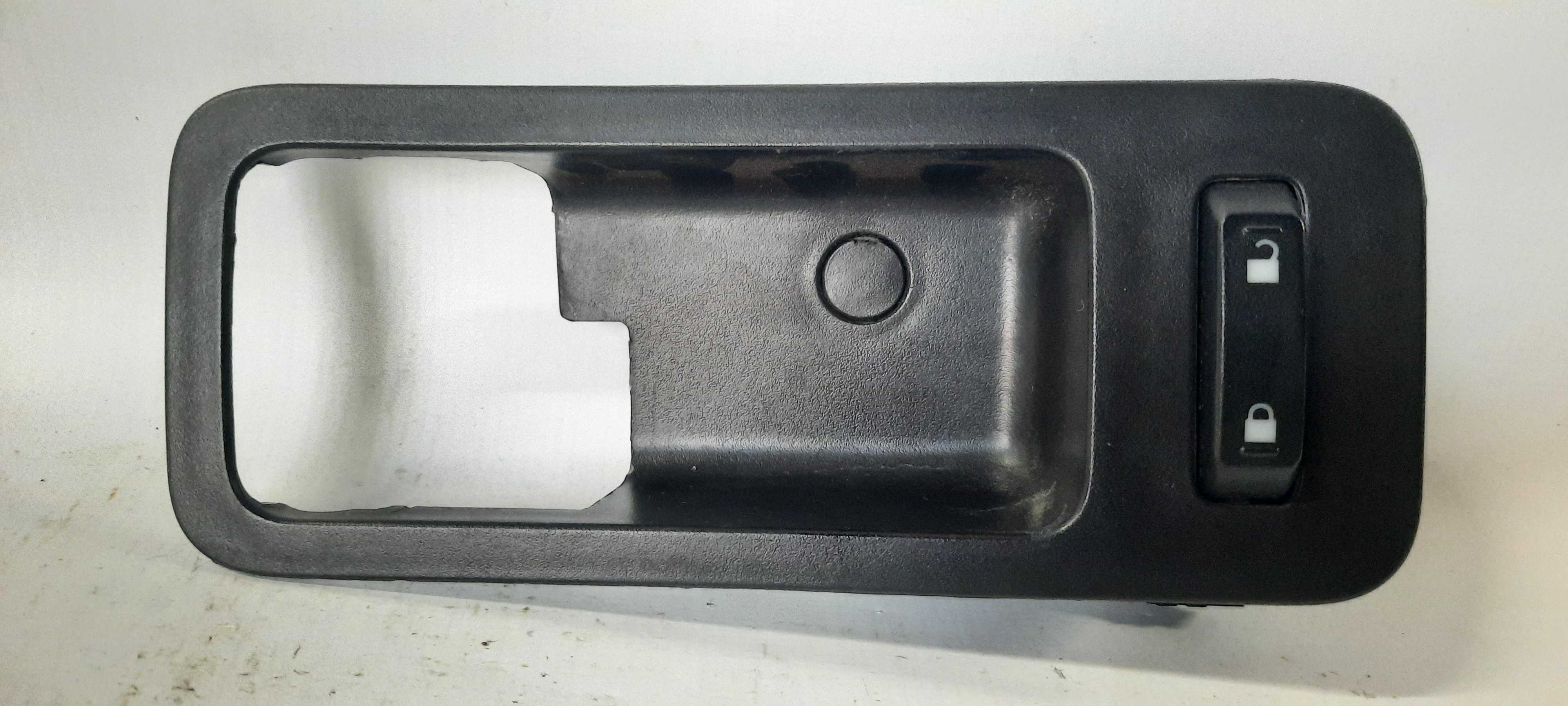 Trava Porta Dianteiro  Esquerdo Ford  Fusion 10/2012 Origina