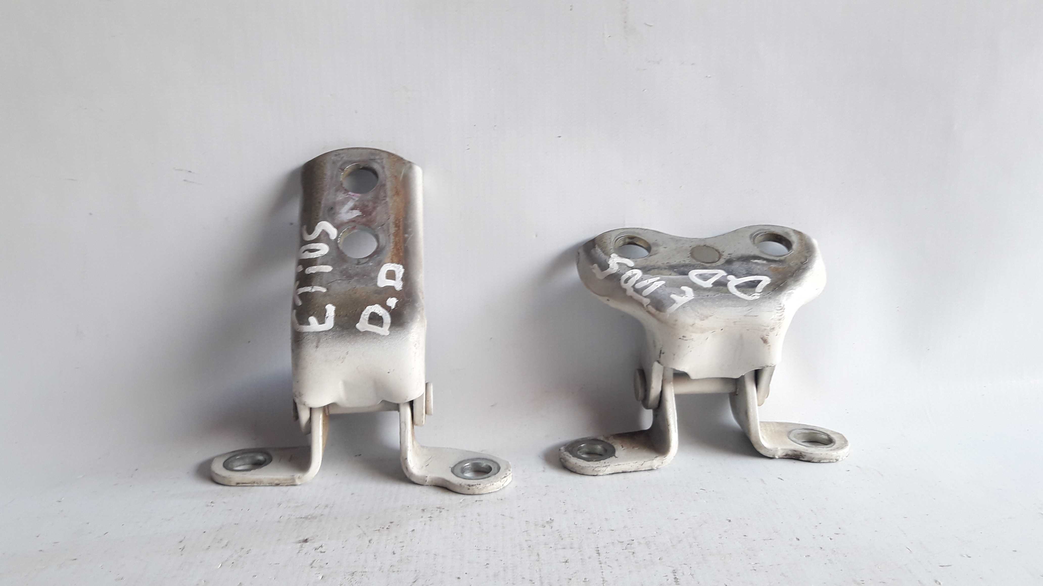 Dobradiça Porta Dianteira Direita Etios Seda 15/17 Original