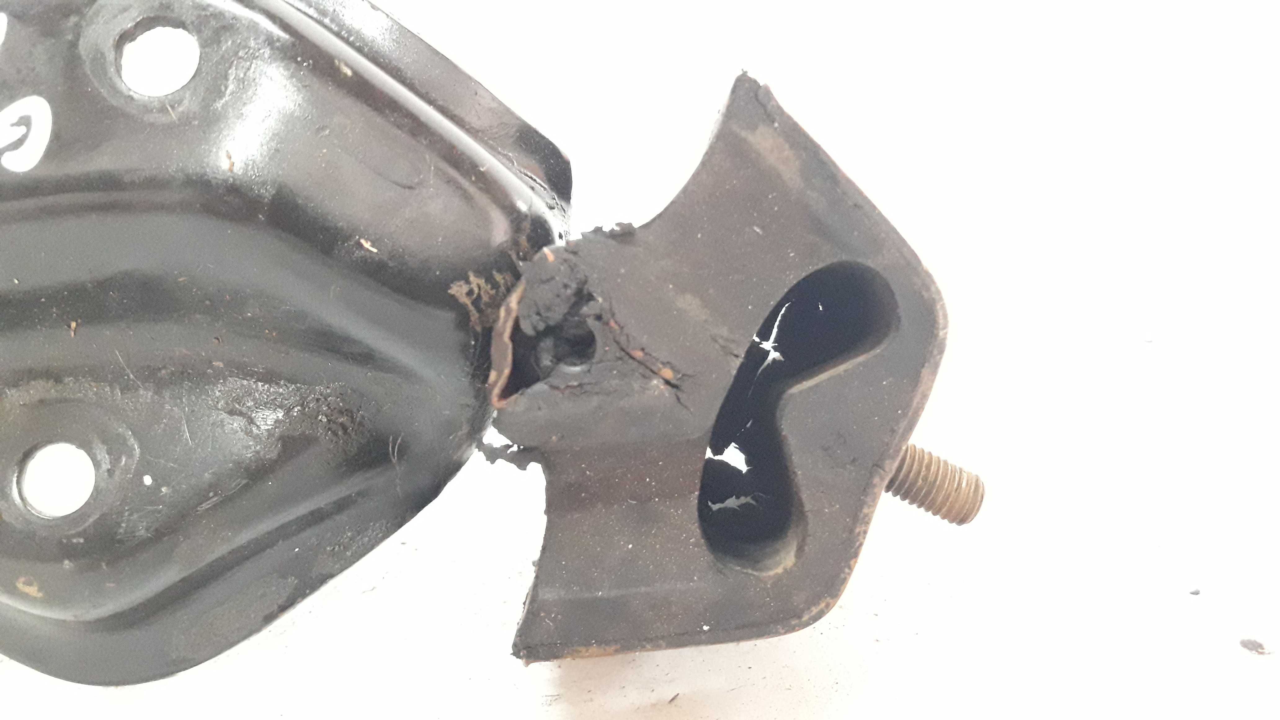 Coxim Esquerdo Motor Gol G3 G4 Ap 05 A 10 823199381b 28318 4