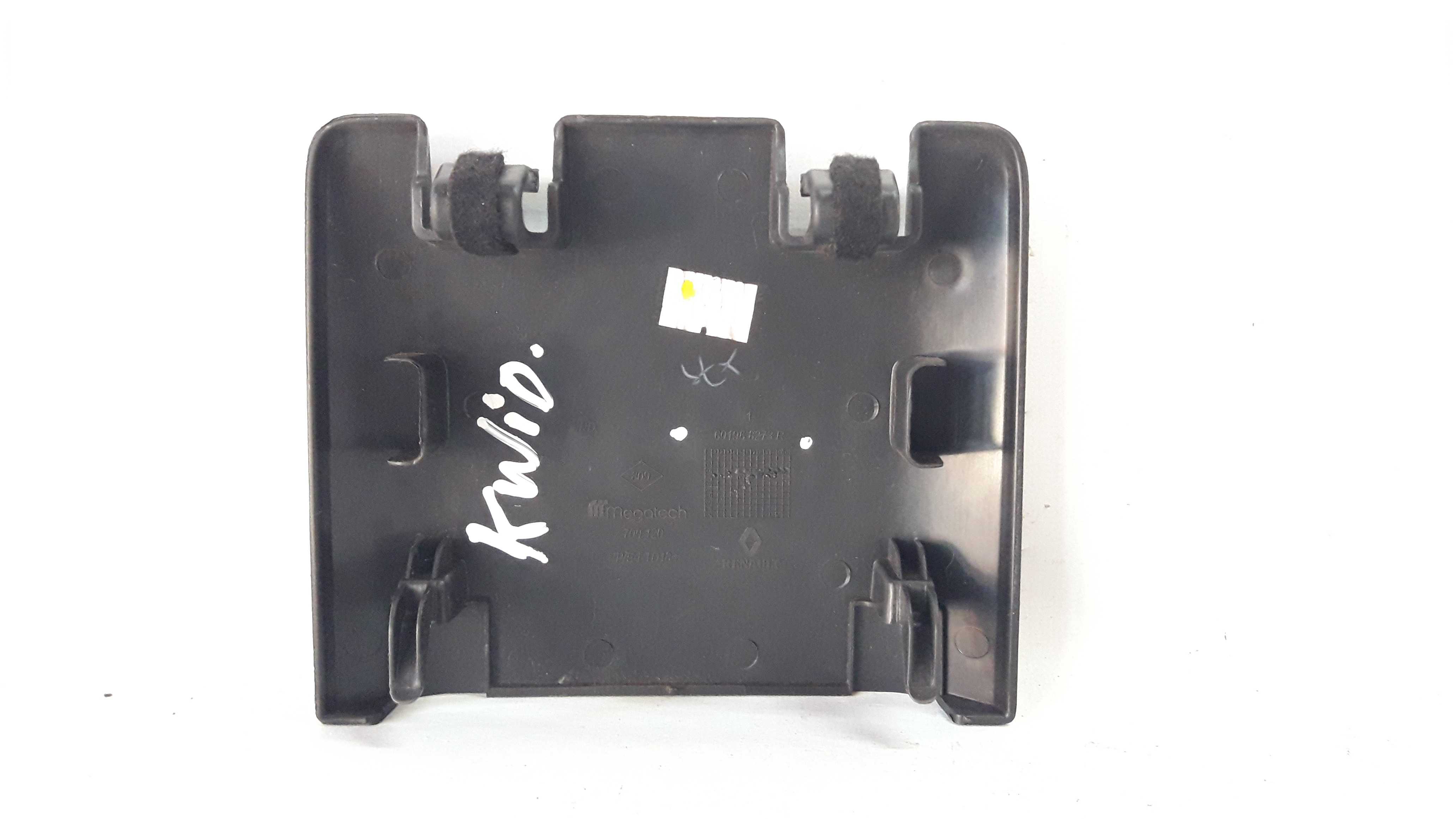 Moldura Interna Tampa Traseira Kwid 18/19 601968273r 24976 Preto 2