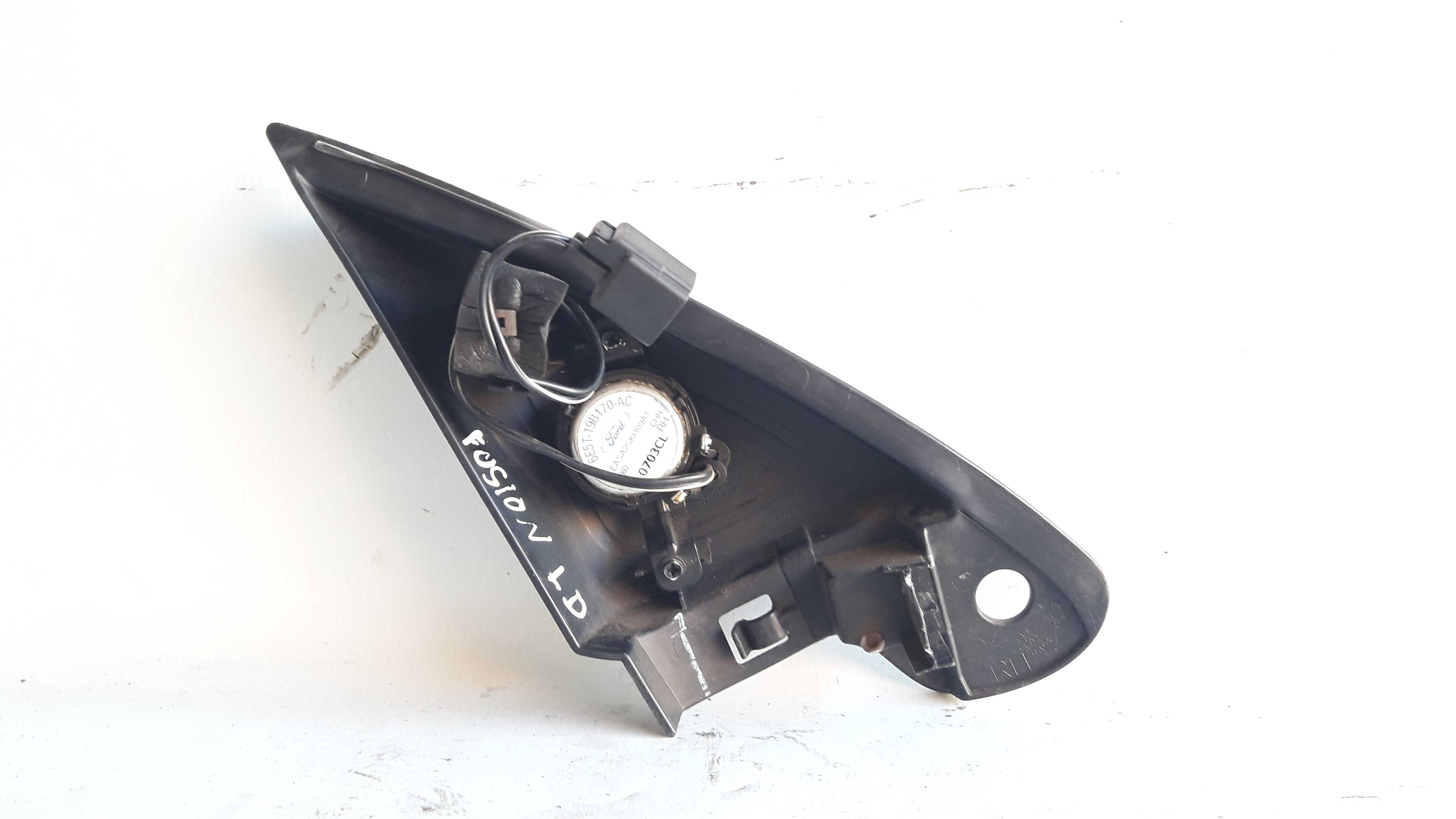 Moldura C/ Twiter Diant Direito Ford Fusion 07 6e5t19b170ac Preto 2