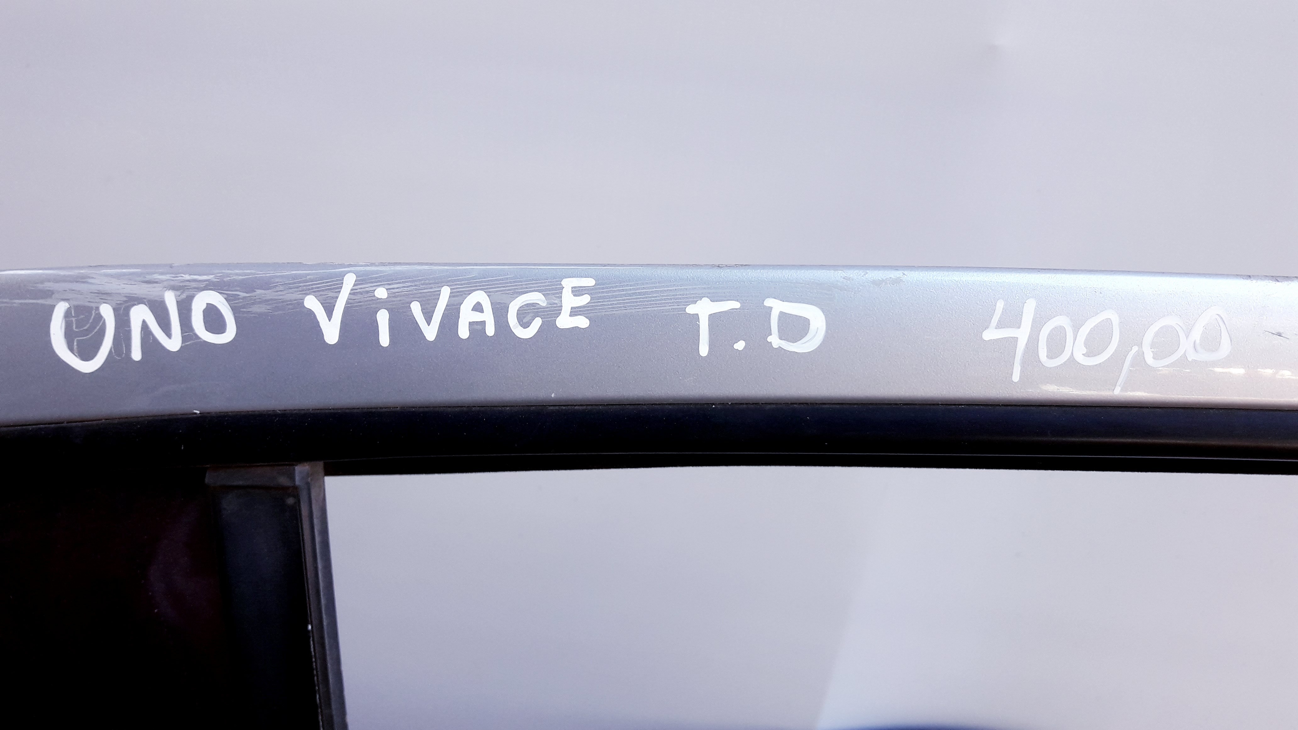 Porta Traseira Direita Fiat Uno Vivace Original Prata 3