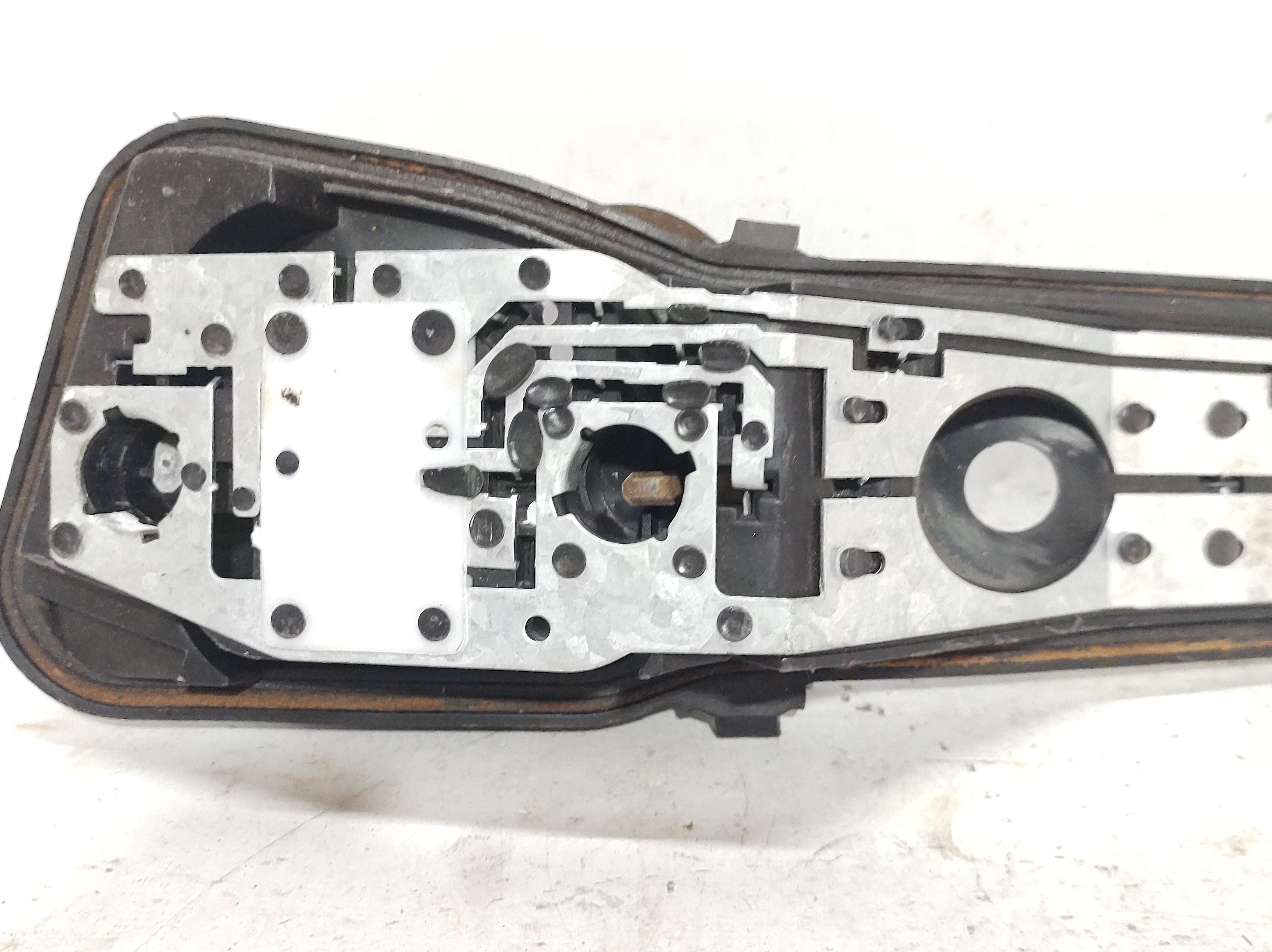 Soquete Lanterna Traseira Direita Peugeot 206 Sw 04/08 Origi Direito Vermelho 3