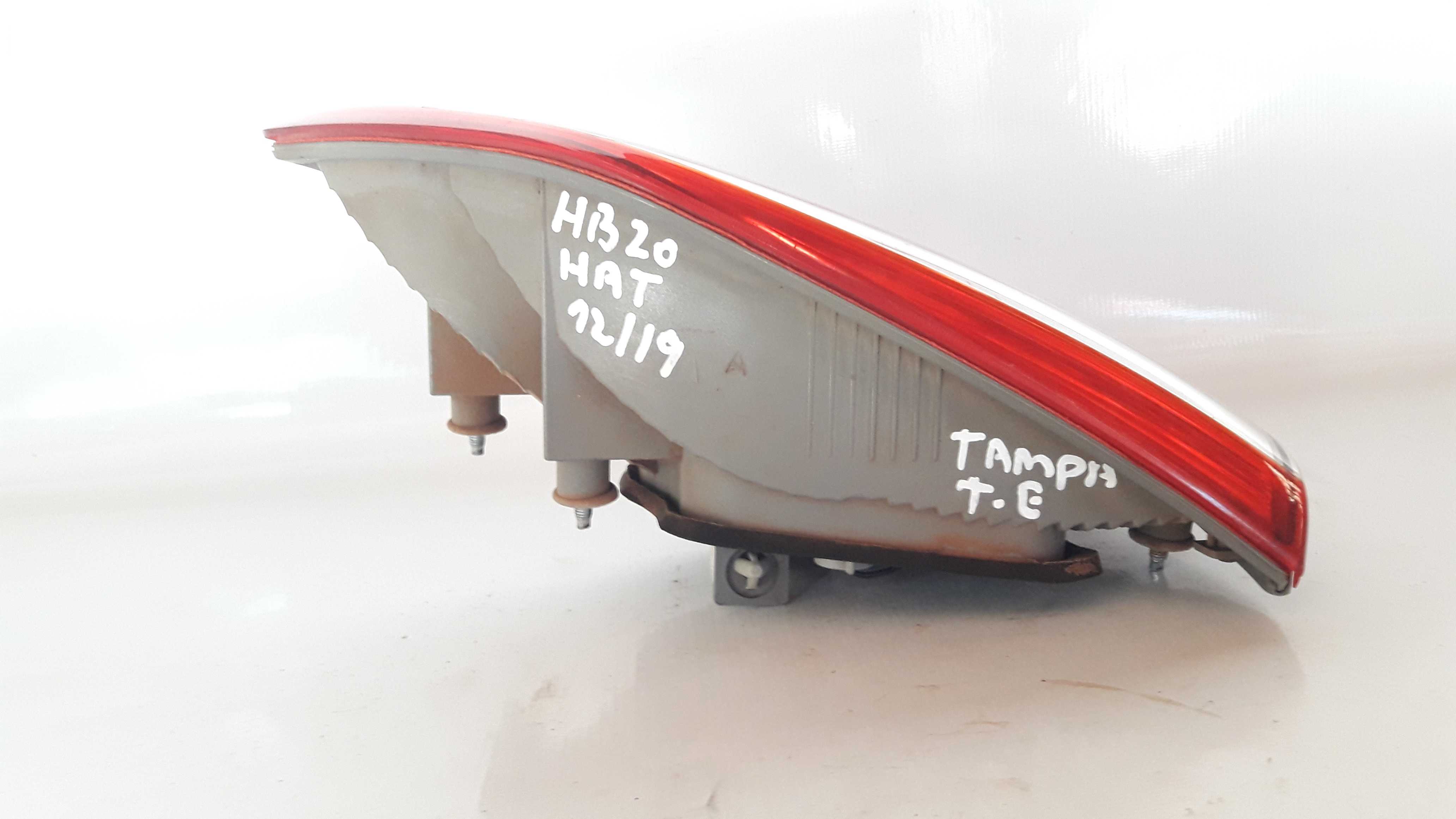 Lanterna Tampa Traseira Esquerda Hb20 Hatch 12/17 Original 3
