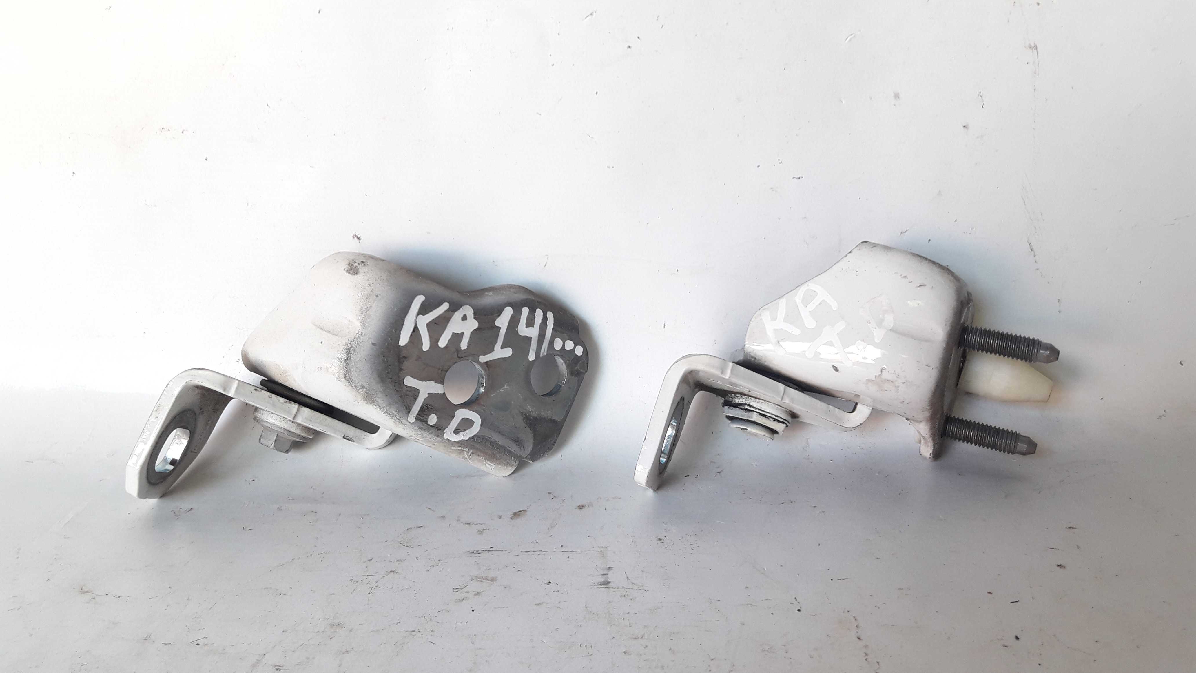 Dobradiça Porta Traseira Direita Ford Ka 2014/2020 Original