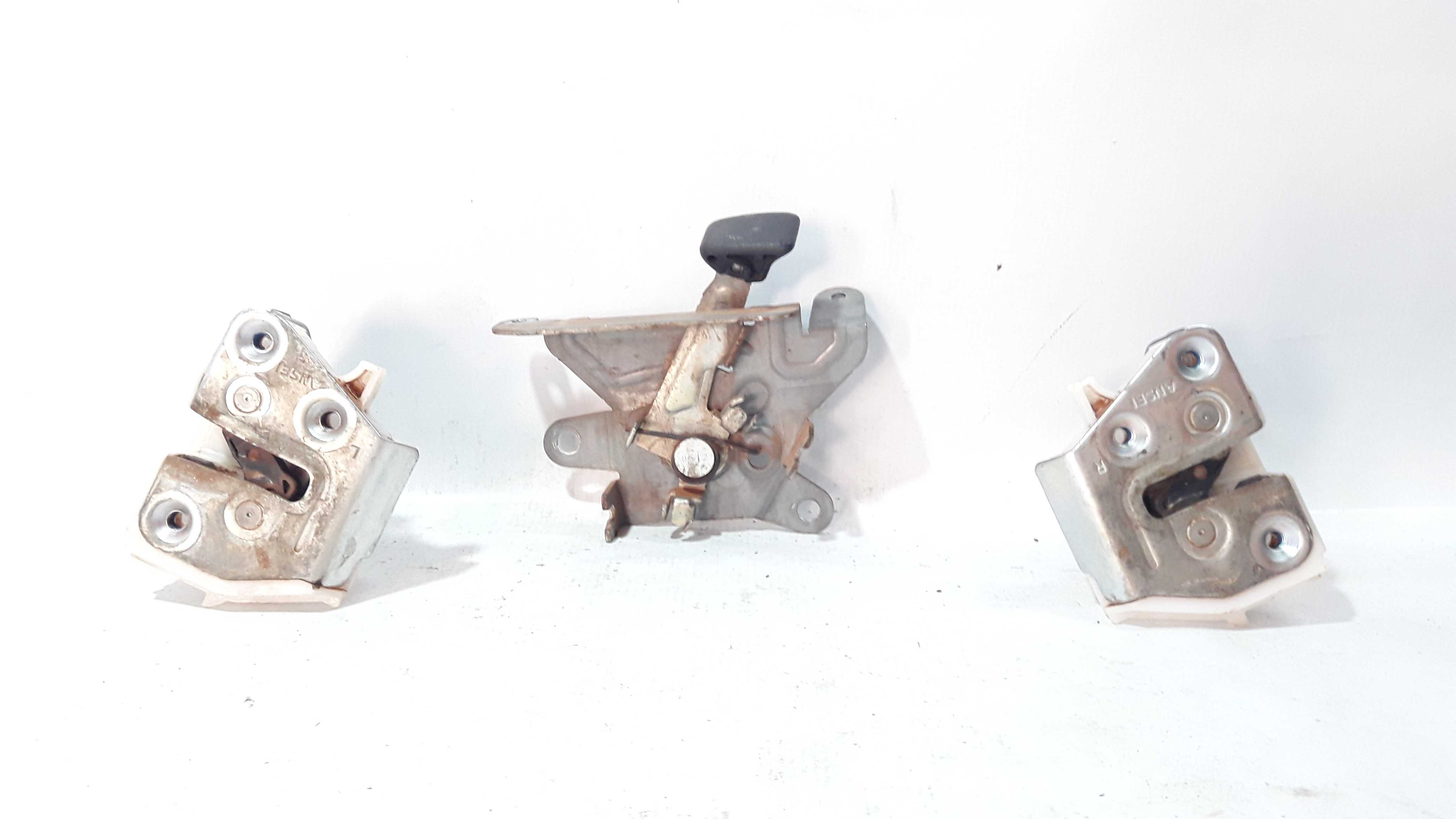 Kit Trava Tampa Traseira Malas Outlander 2007/2009 Original 2