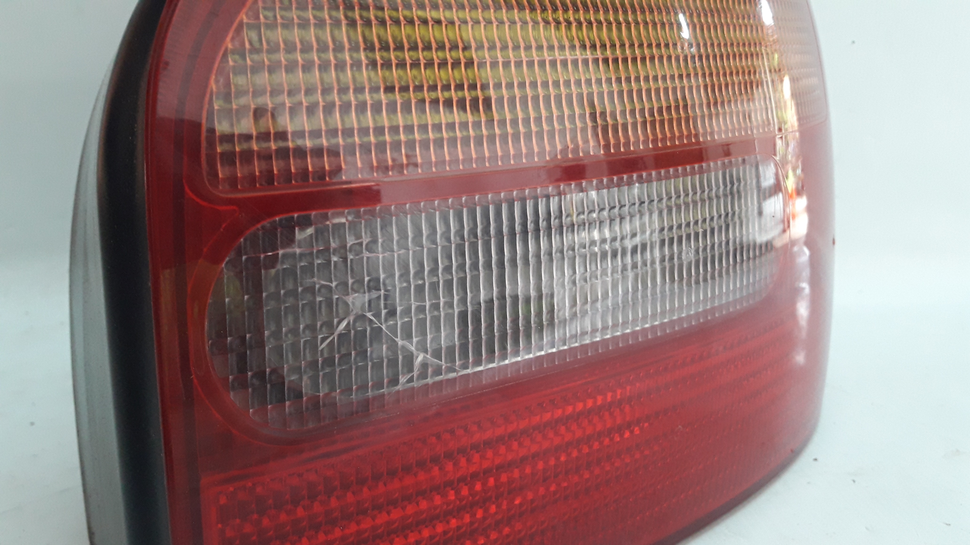 Lanterna Traseira Direita Audi A3 99/6 C Detalhe 26856 4