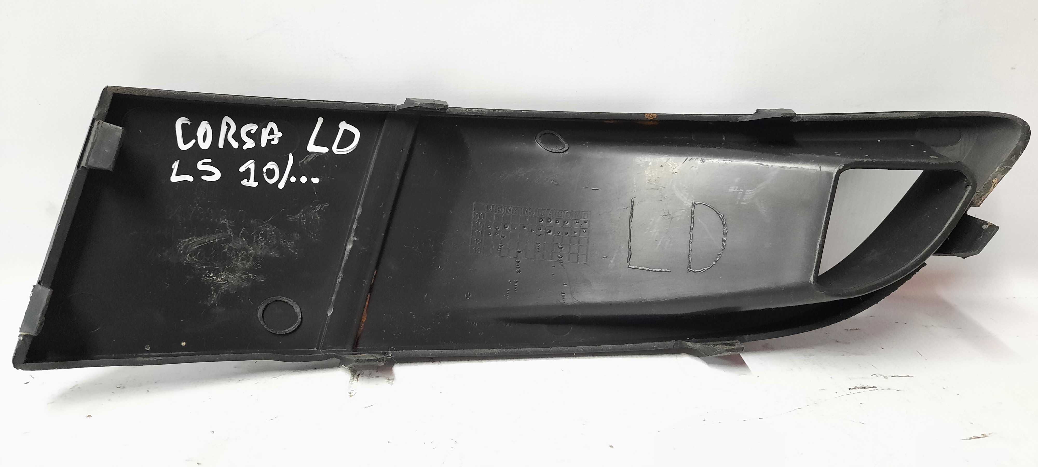 Moldura Farol Milha Ld Direito Classic 94733950 Original Preto Direito 2