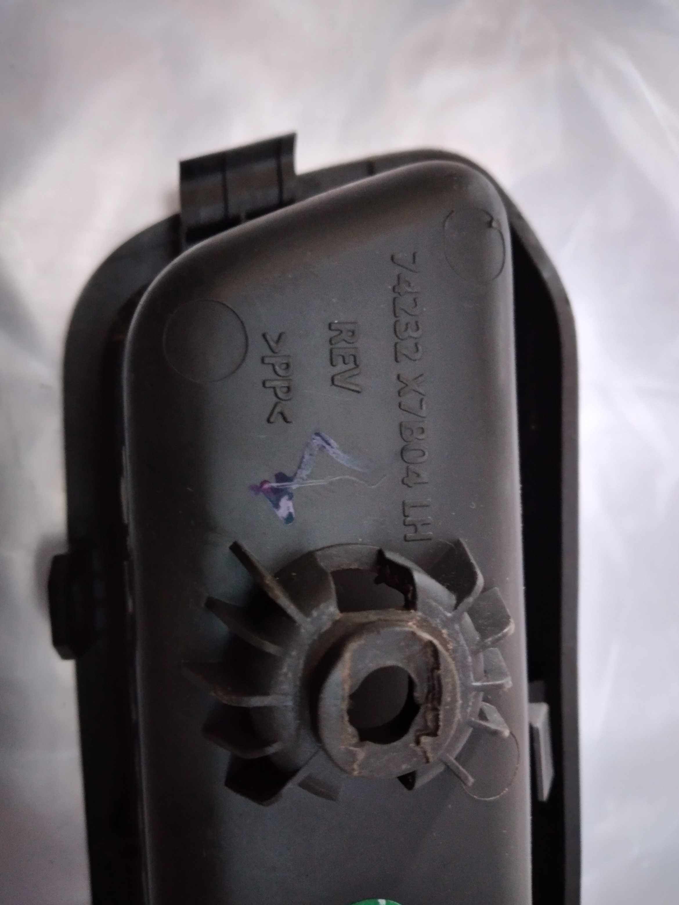 Moldura Botão Vidro Elétrico Traseiro Esquerdo Cobalt 12/17 4