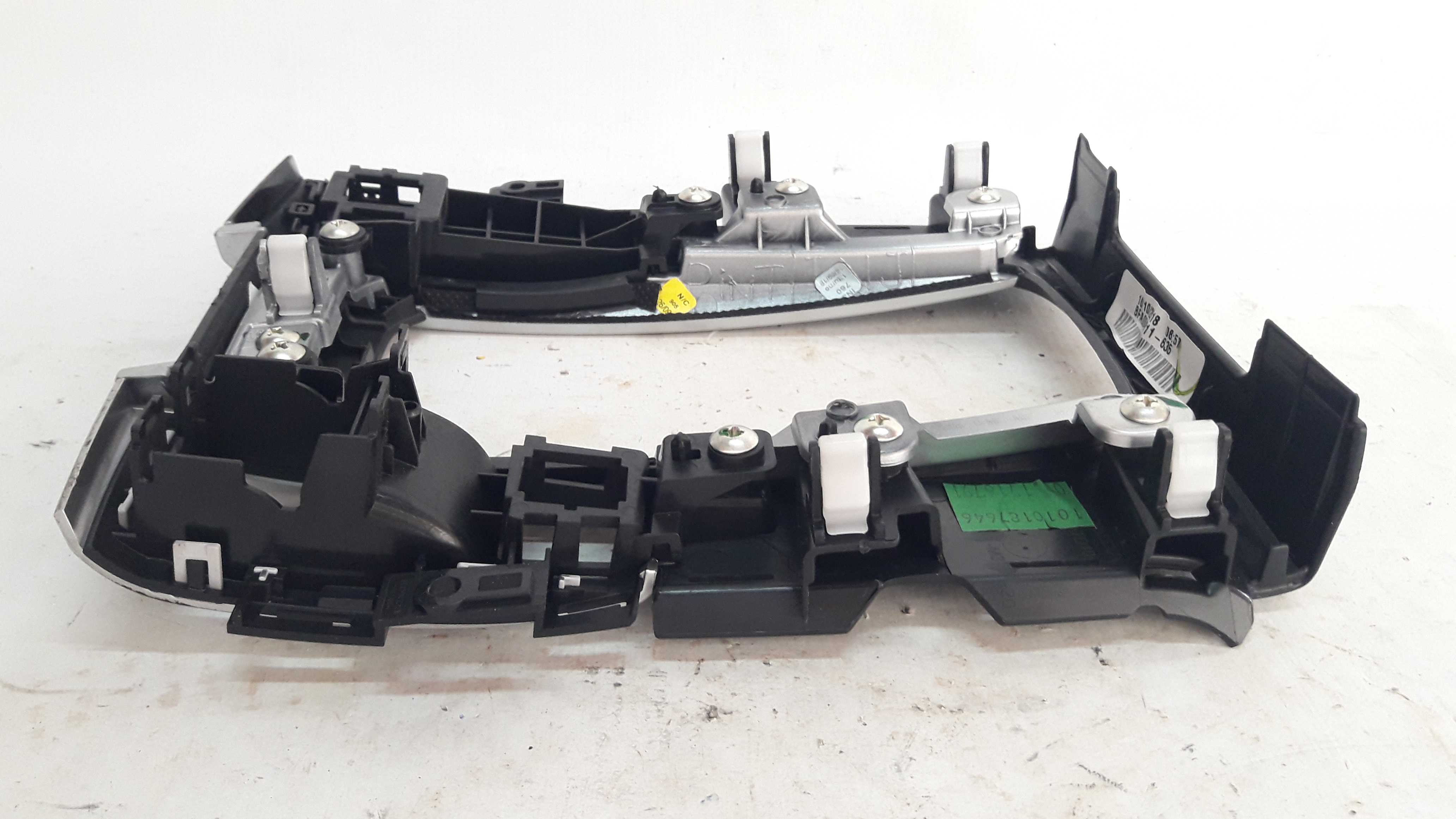 Moldura Console Central Câmbio Civic Cvt 17 A 22 Bfa004011 6