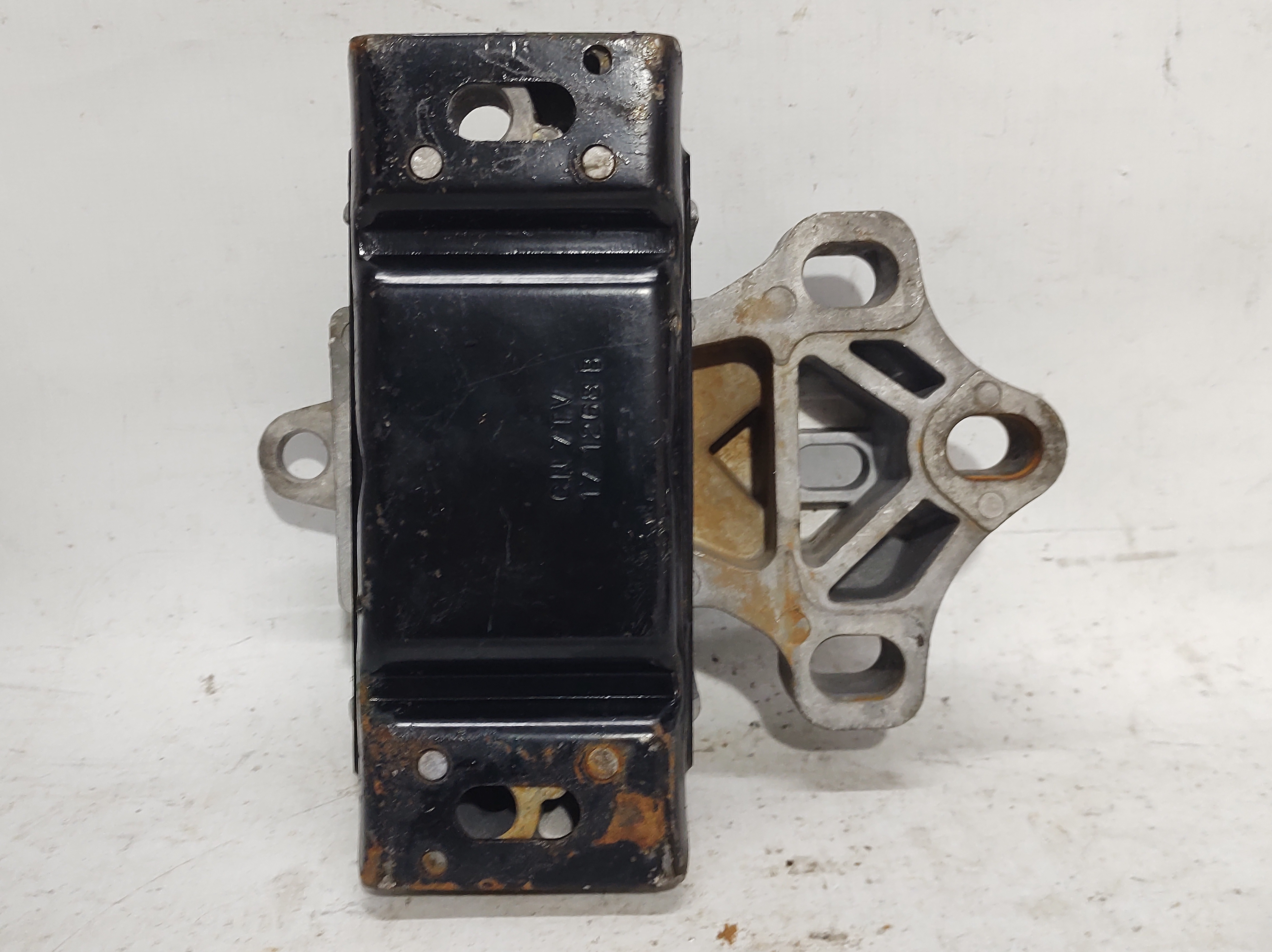 Coxim Esquerdo Motor Golf 1.6 Power 99 A 5 180199555b 2
