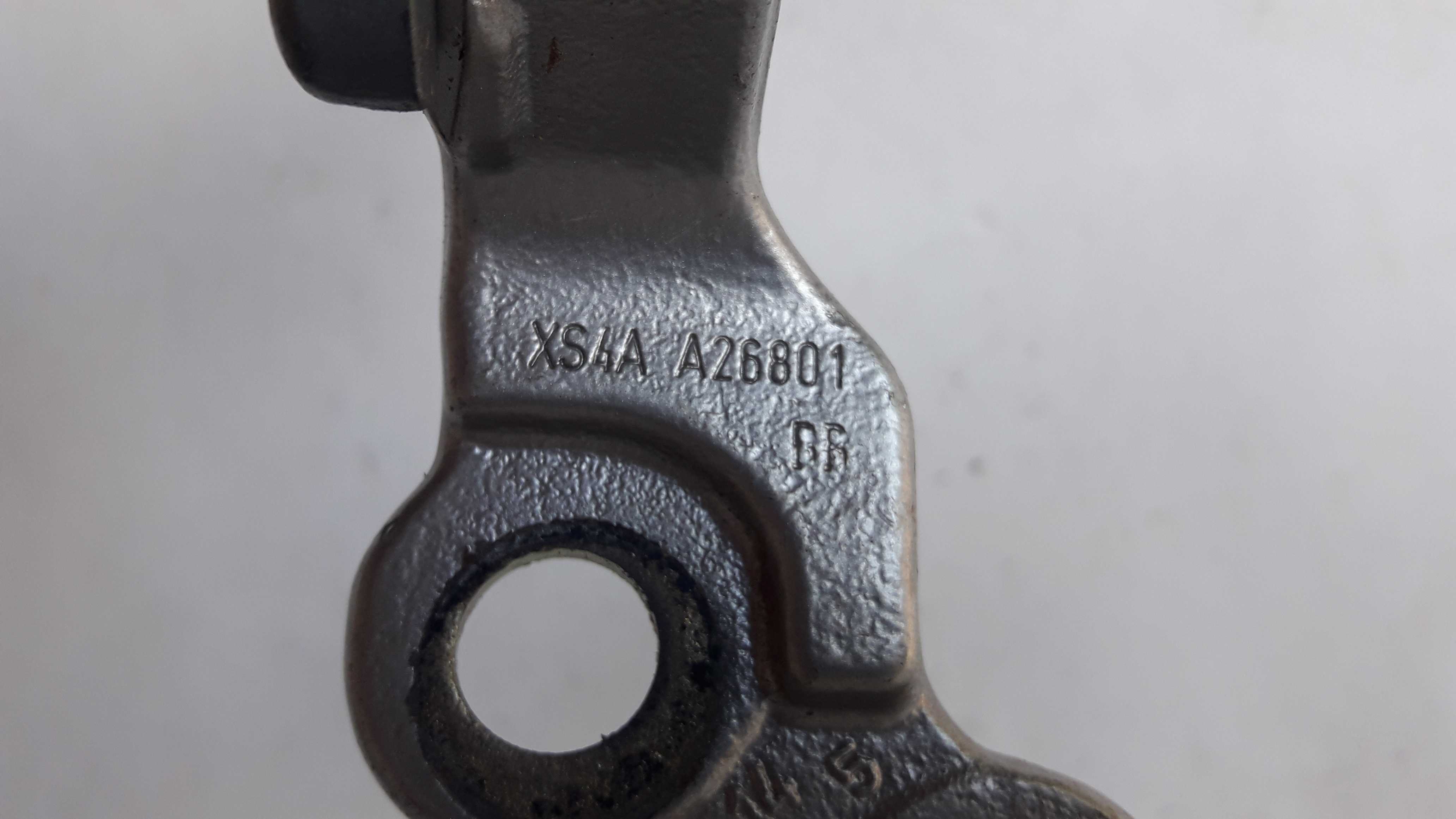 Dobradiça Traseira Esquerda Superior Focus 2002/07 Original 4