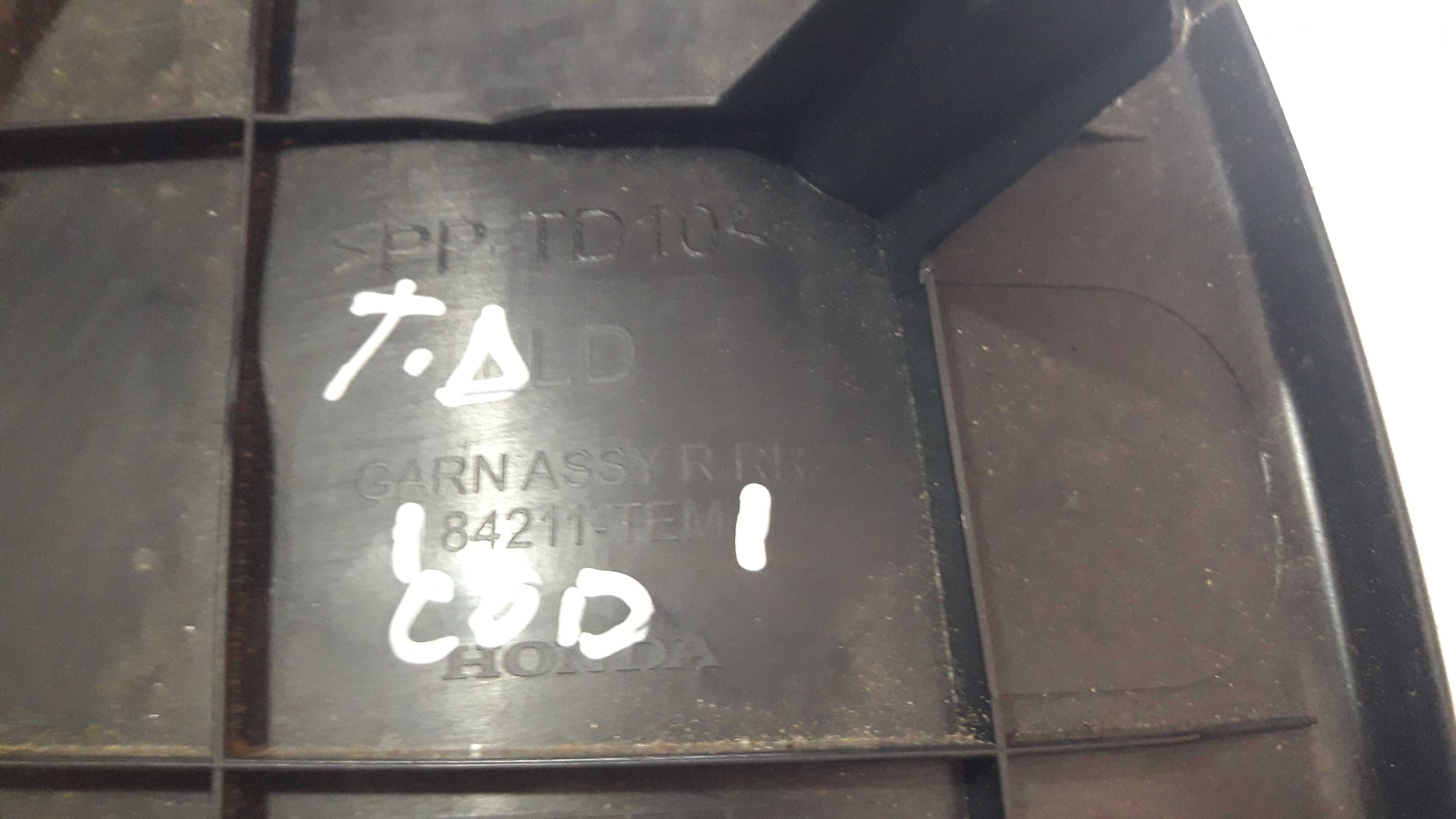 Moldura Interna Direita Porta Malas Civic G10 17 A 22 84211 3