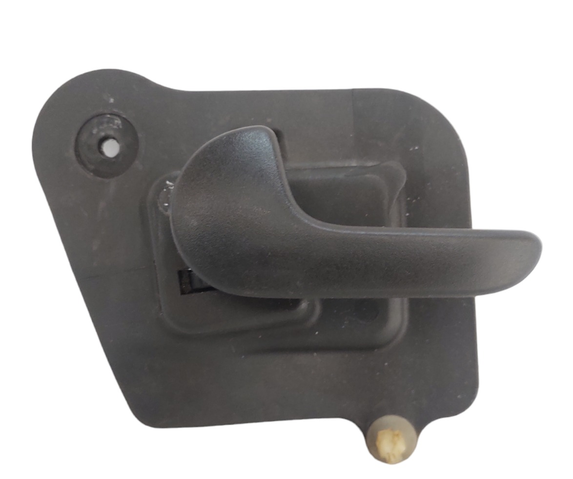 Macaneta Interna Traseira Esquerda Meriva 02 A 12 93383330 – Preto – Traseira