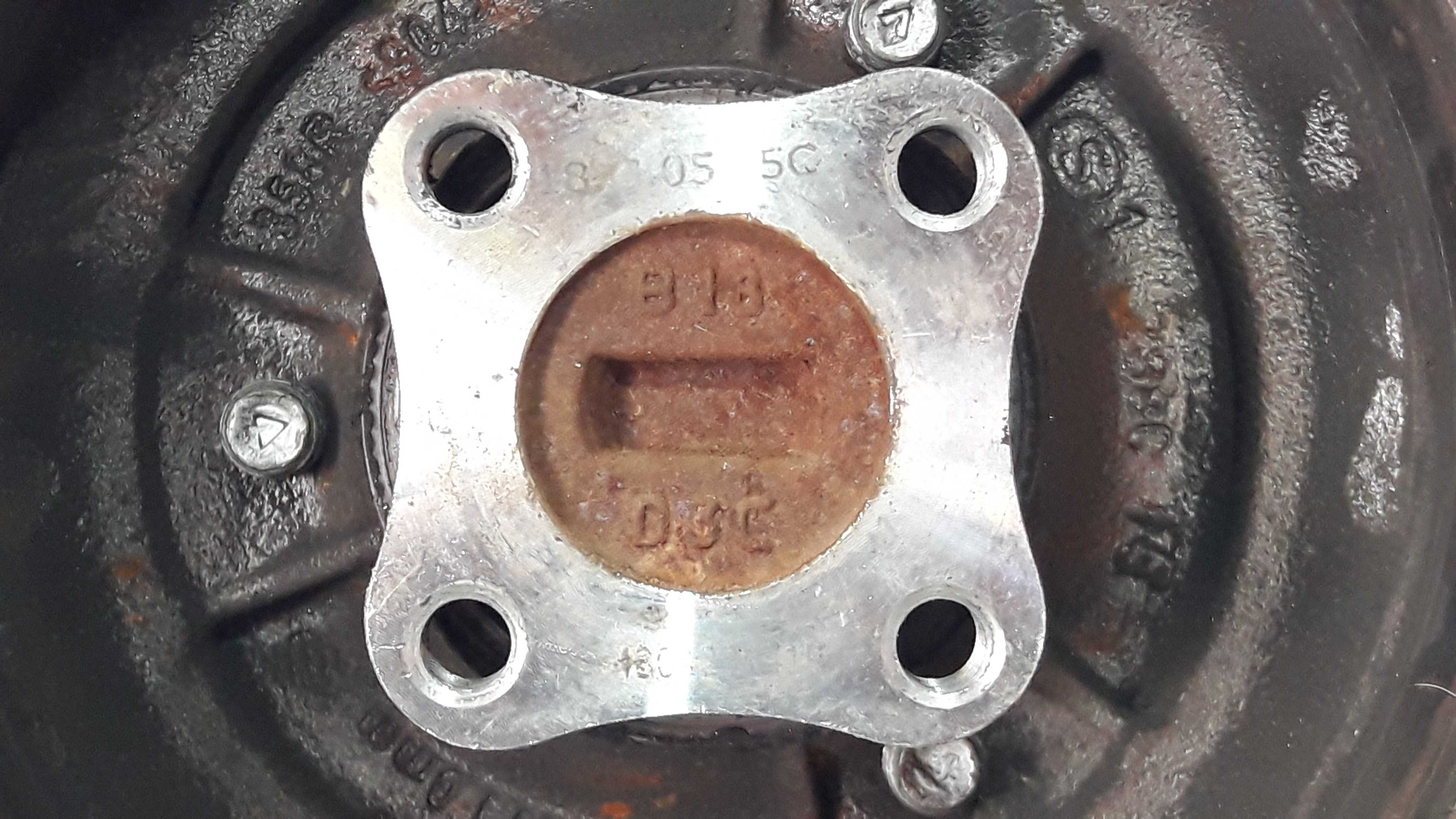 Cubo Roda Tambor Freio Traseiro Kwid 130423141t 4
