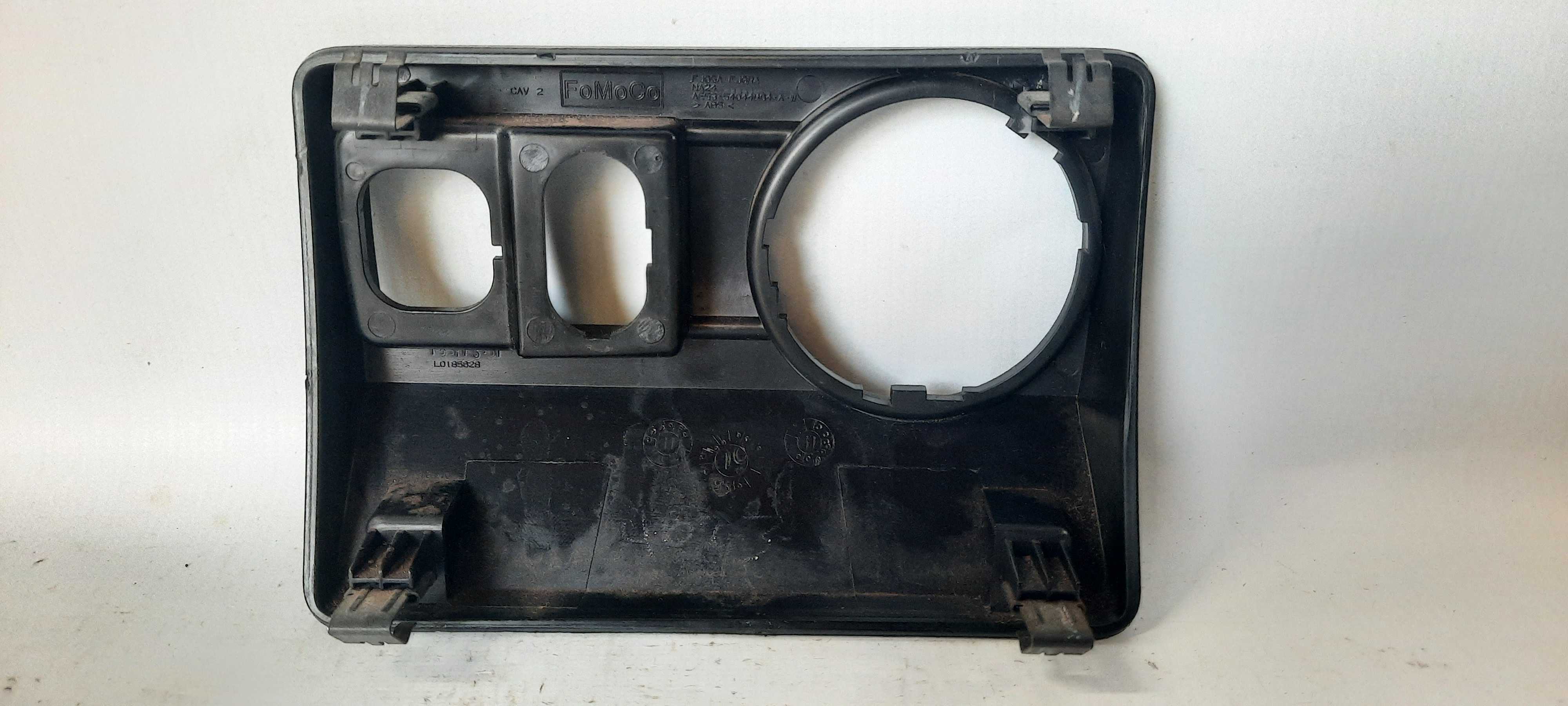 Moldura Botão Farol Milha Ford Fusion 2010/2012 Original 2