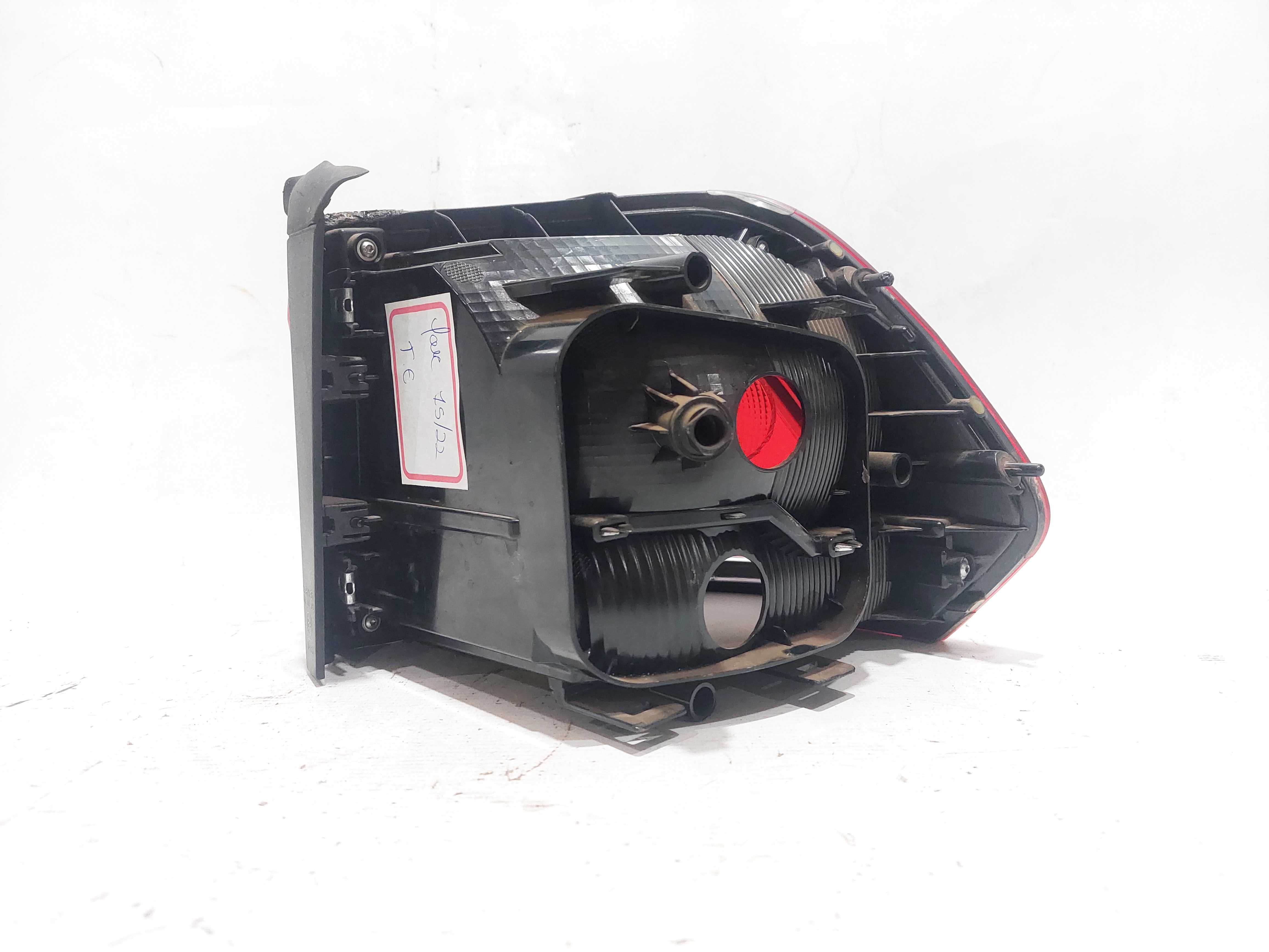 Lanterna Lado Esquerdo Fox 2016 á 2022 C/Avaria 2