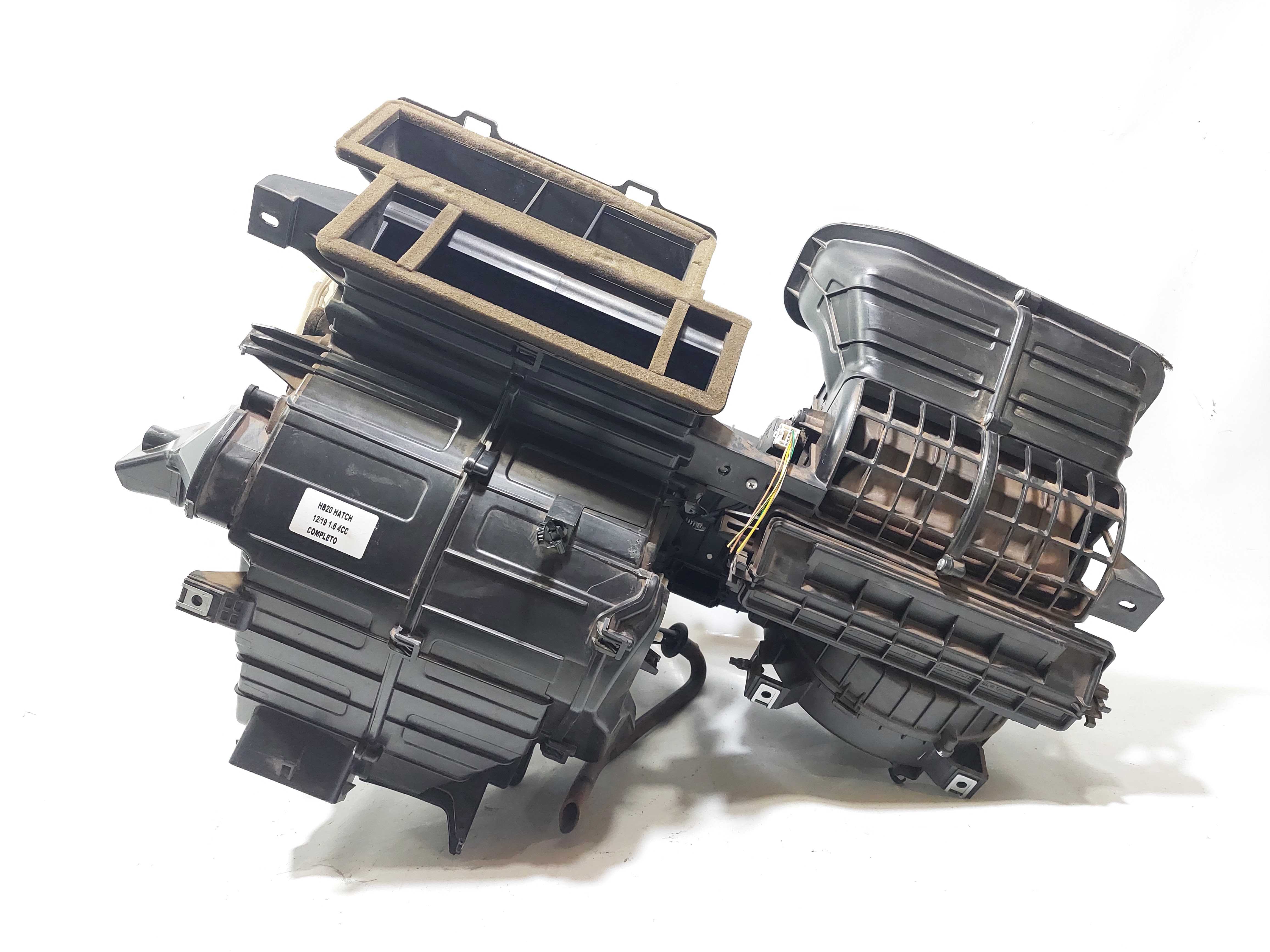 Caixa Ar Condicionado Hb20 1.6 2012/2019 Completo Original