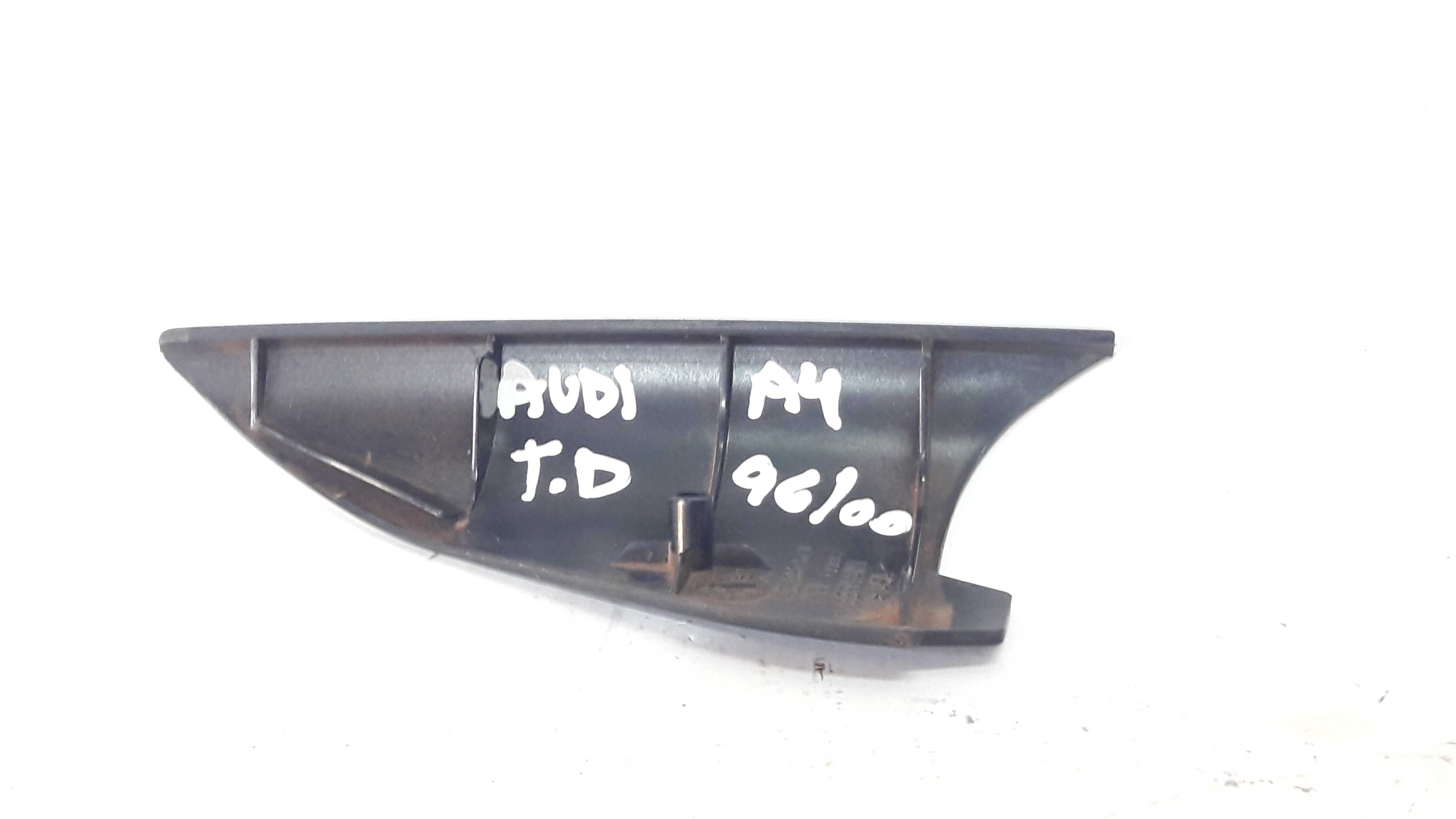 Moldura Interna Traseira Direita Audi A4 96/00 8d5857570 7